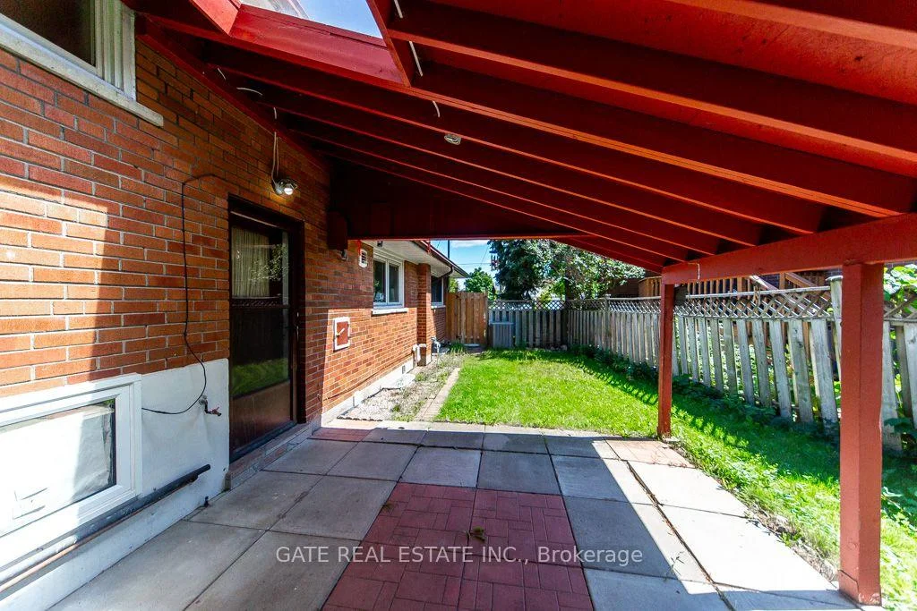 Photo 13 of Unit Lower Level, 14 Amarillo Drive, Scarborough, Eglinton East — HOMEH