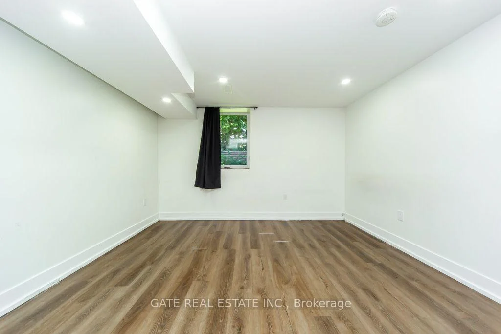 Photo 23 of Unit Lower Level, 14 Amarillo Drive, Scarborough, Eglinton East — HOMEH