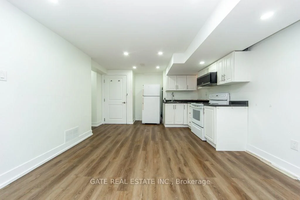 Photo 24 of Unit Lower Level, 14 Amarillo Drive, Scarborough, Eglinton East — HOMEH