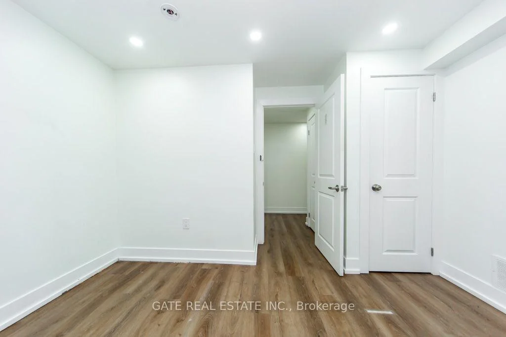 Photo 33 of Unit Lower Level, 14 Amarillo Drive, Scarborough, Eglinton East — HOMEH