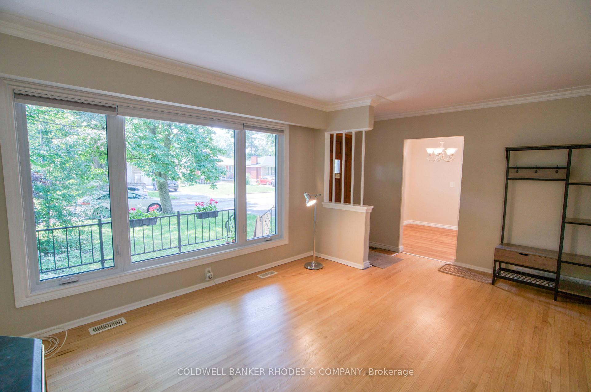 Photo 5 of 781 Dickens Avenue, Ottawa, Elmvale Acres — HOMEH