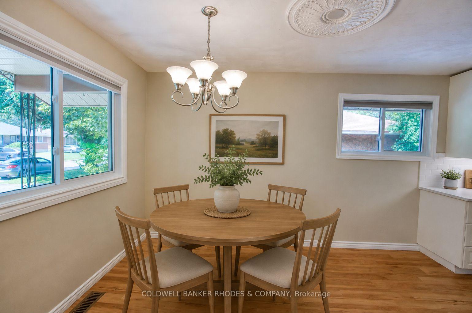 Photo 6 of 781 Dickens Avenue, Ottawa, Elmvale Acres — HOMEH