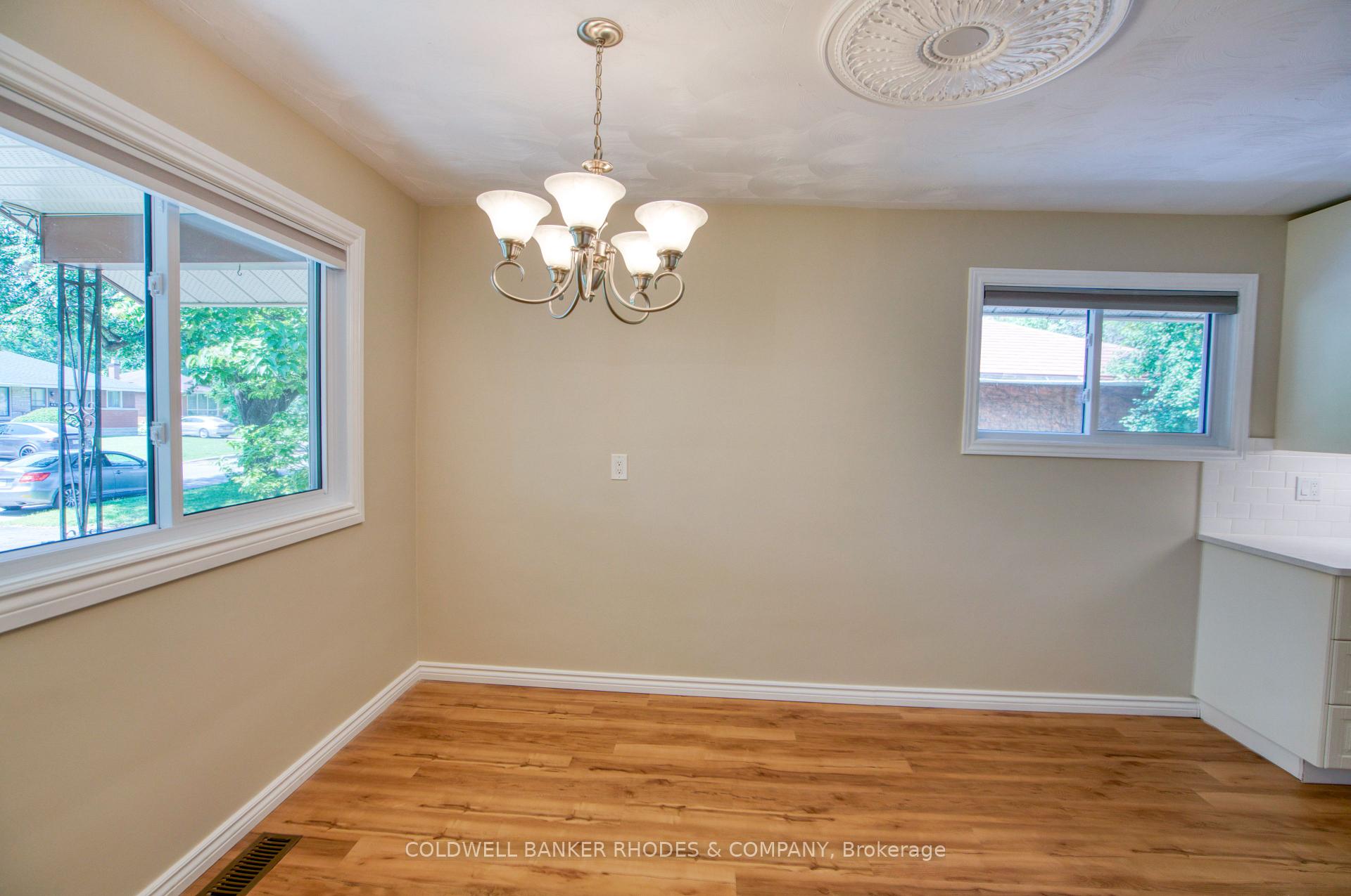 Photo 7 of 781 Dickens Avenue, Ottawa, Elmvale Acres — HOMEH