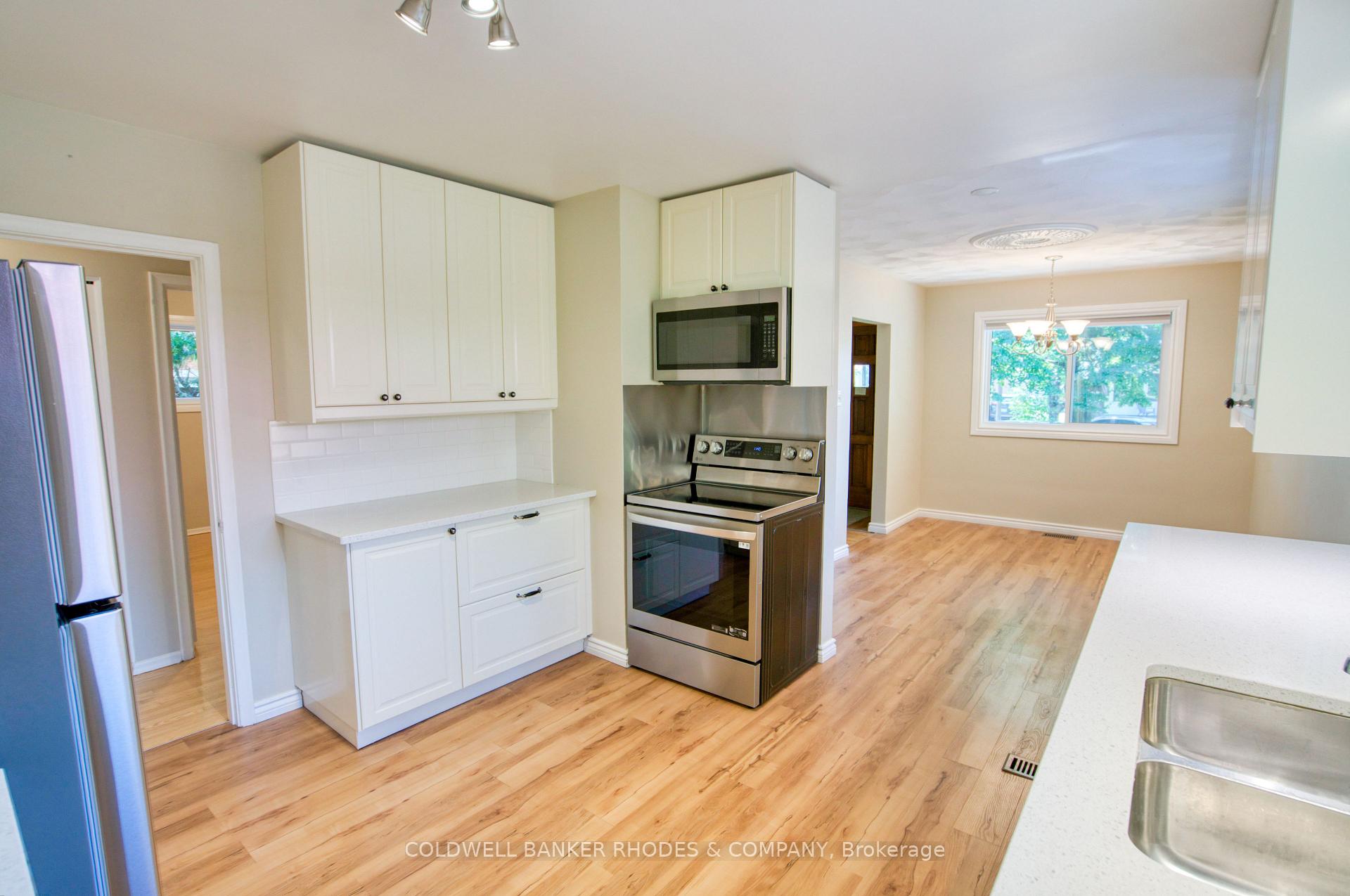 Photo 8 of 781 Dickens Avenue, Ottawa, Elmvale Acres — HOMEH