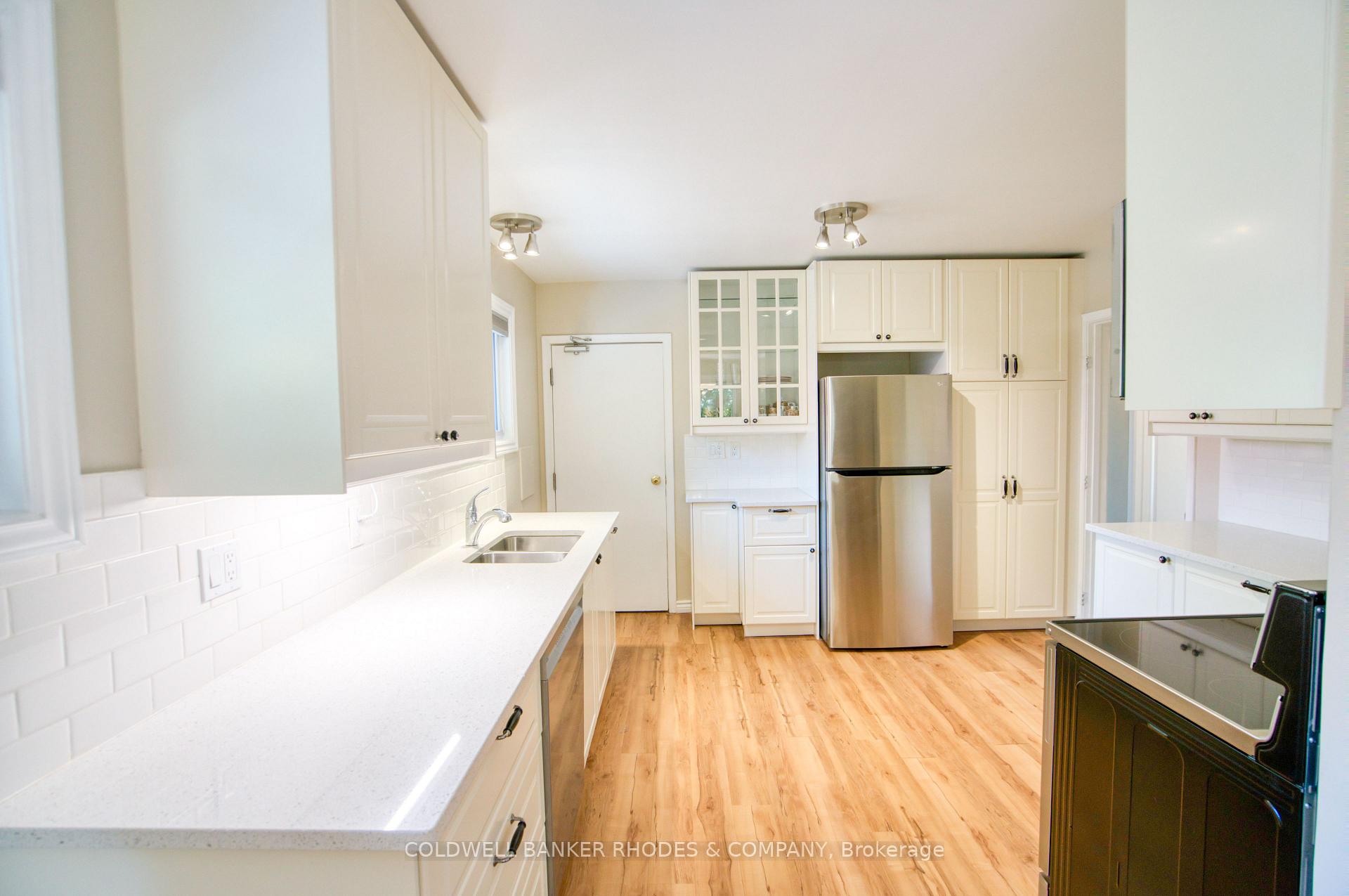 Photo 9 of 781 Dickens Avenue, Ottawa, Elmvale Acres — HOMEH