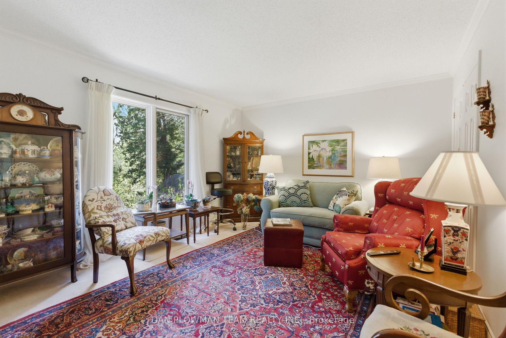 Photo 15 of 10 Barrington Place, Clarington, Courtice — HOMEH