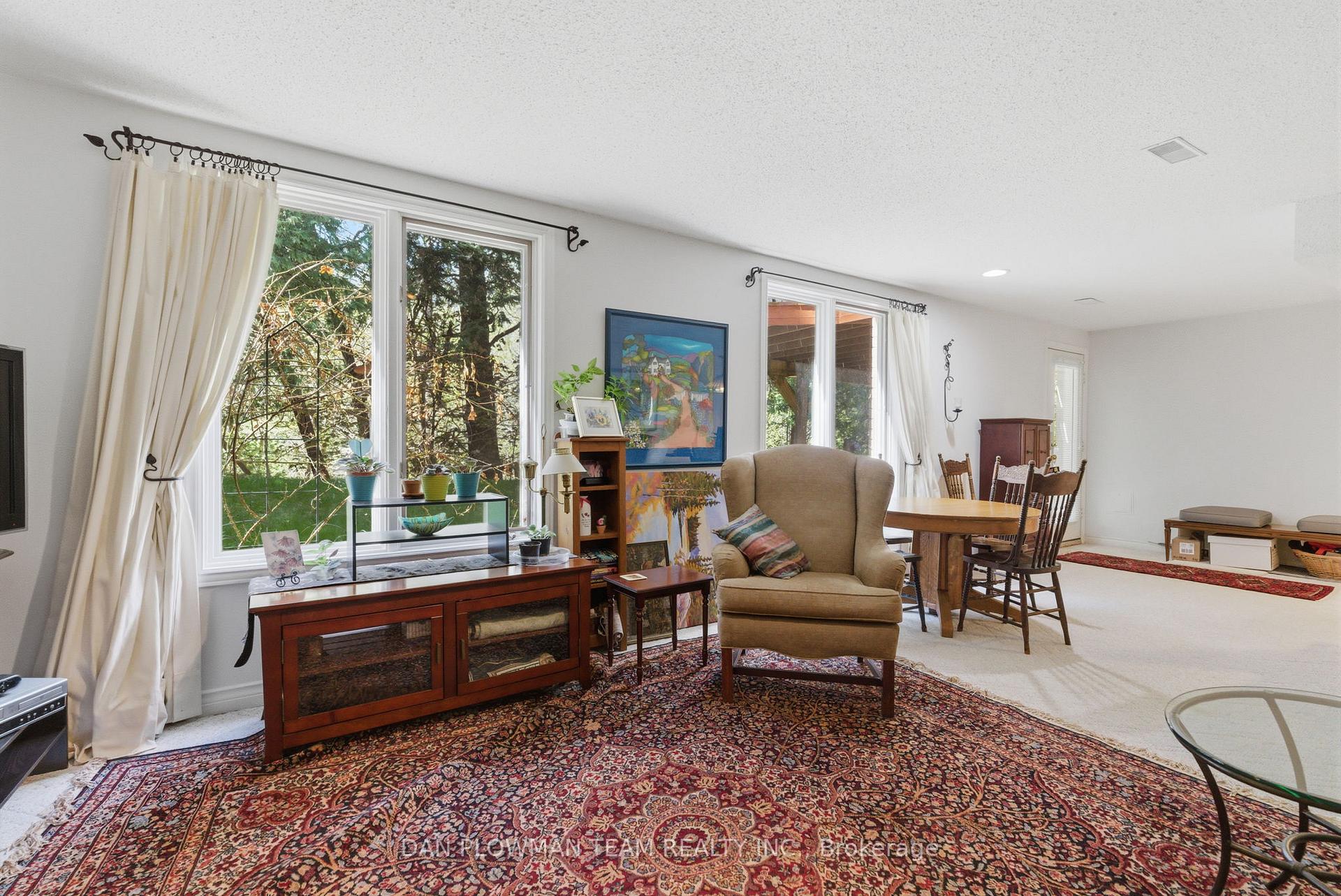 Photo 27 of 10 Barrington Place, Clarington, Courtice — HOMEH