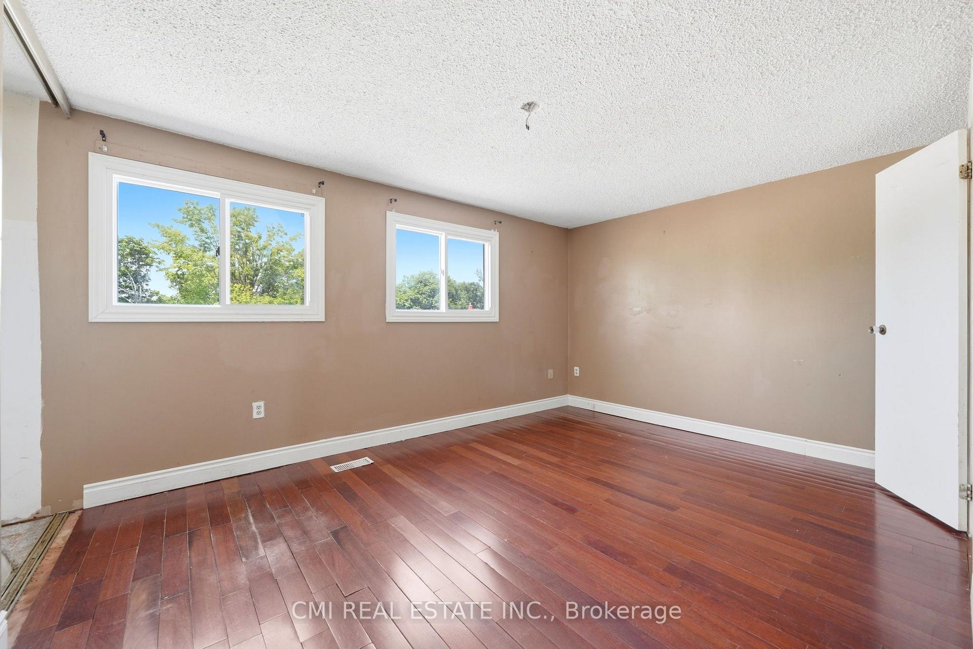 Photo 19 of 1 Mccuaig Court, Barrie, Grove East — HOMEH