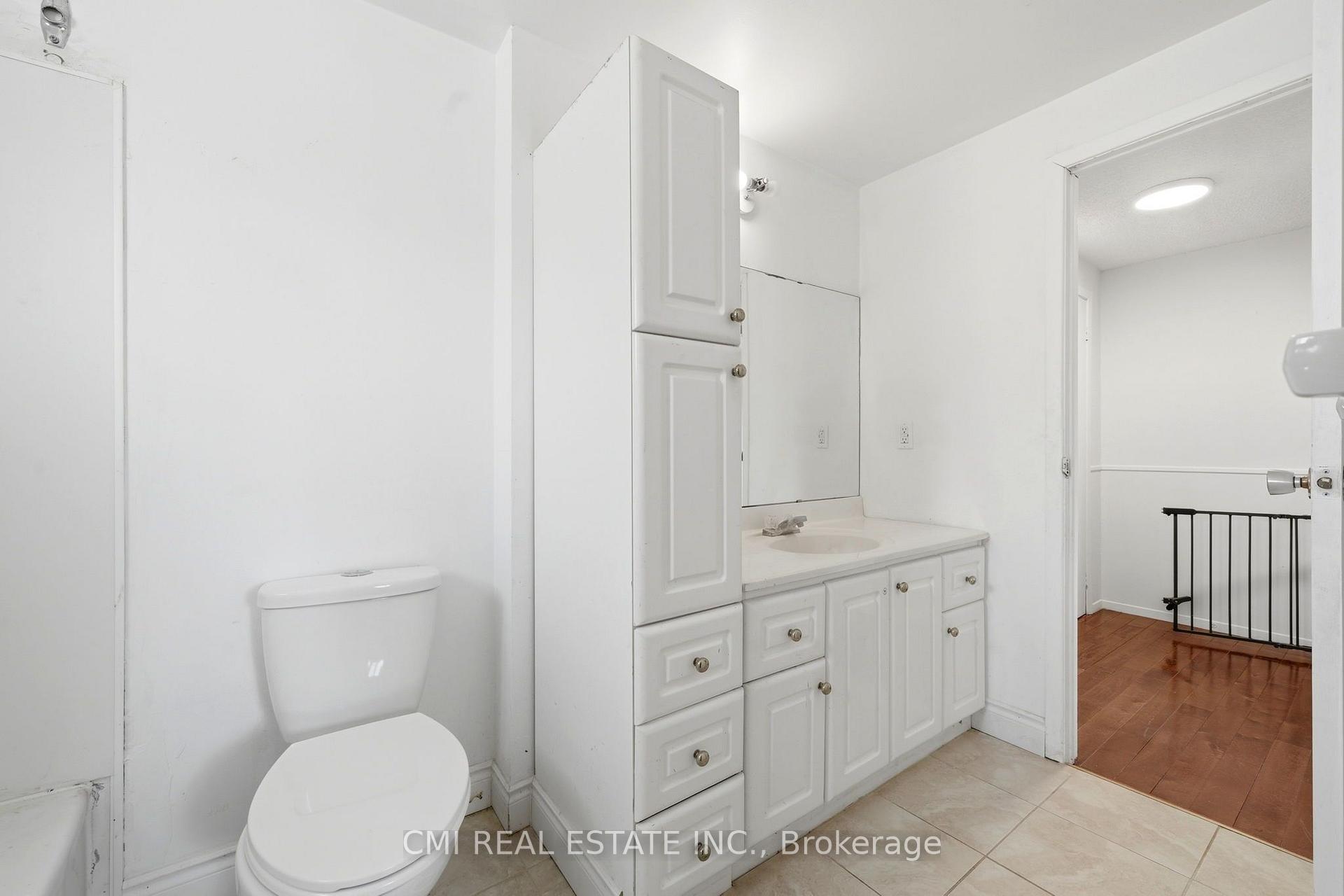 Photo 25 of 1 Mccuaig Court, Barrie, Grove East — HOMEH