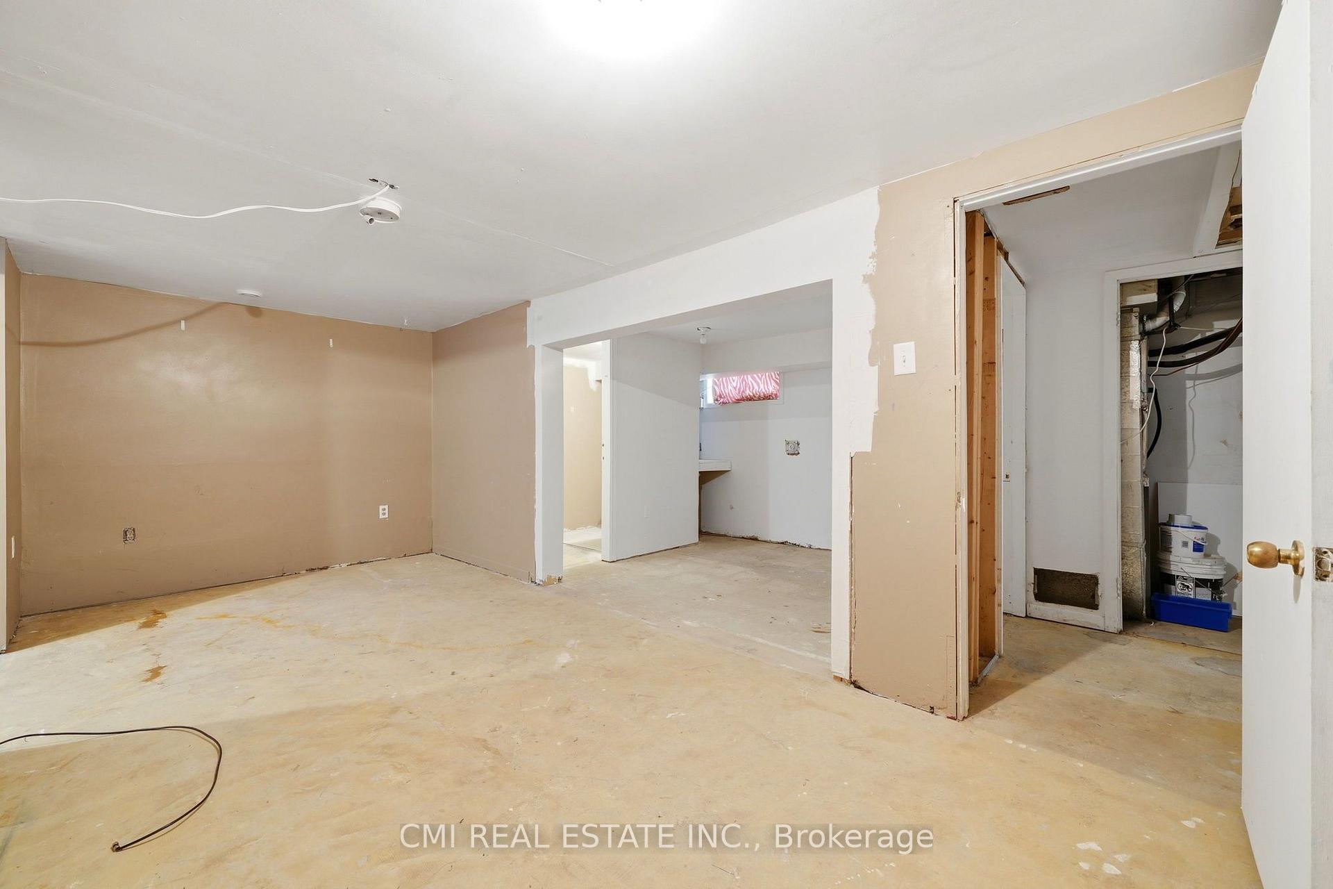 Photo 29 of 1 Mccuaig Court, Barrie, Grove East — HOMEH