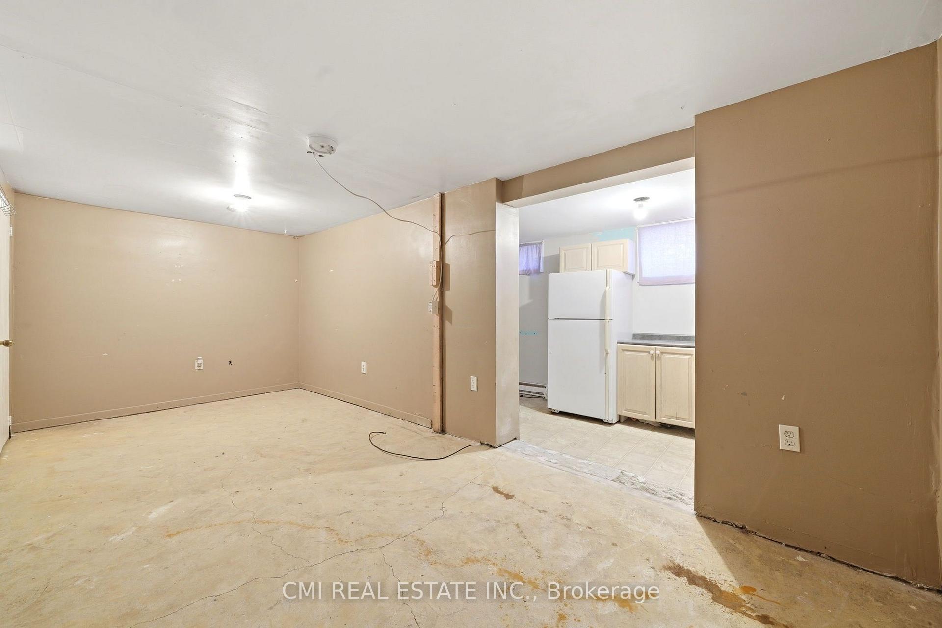 Photo 31 of 1 Mccuaig Court, Barrie, Grove East — HOMEH