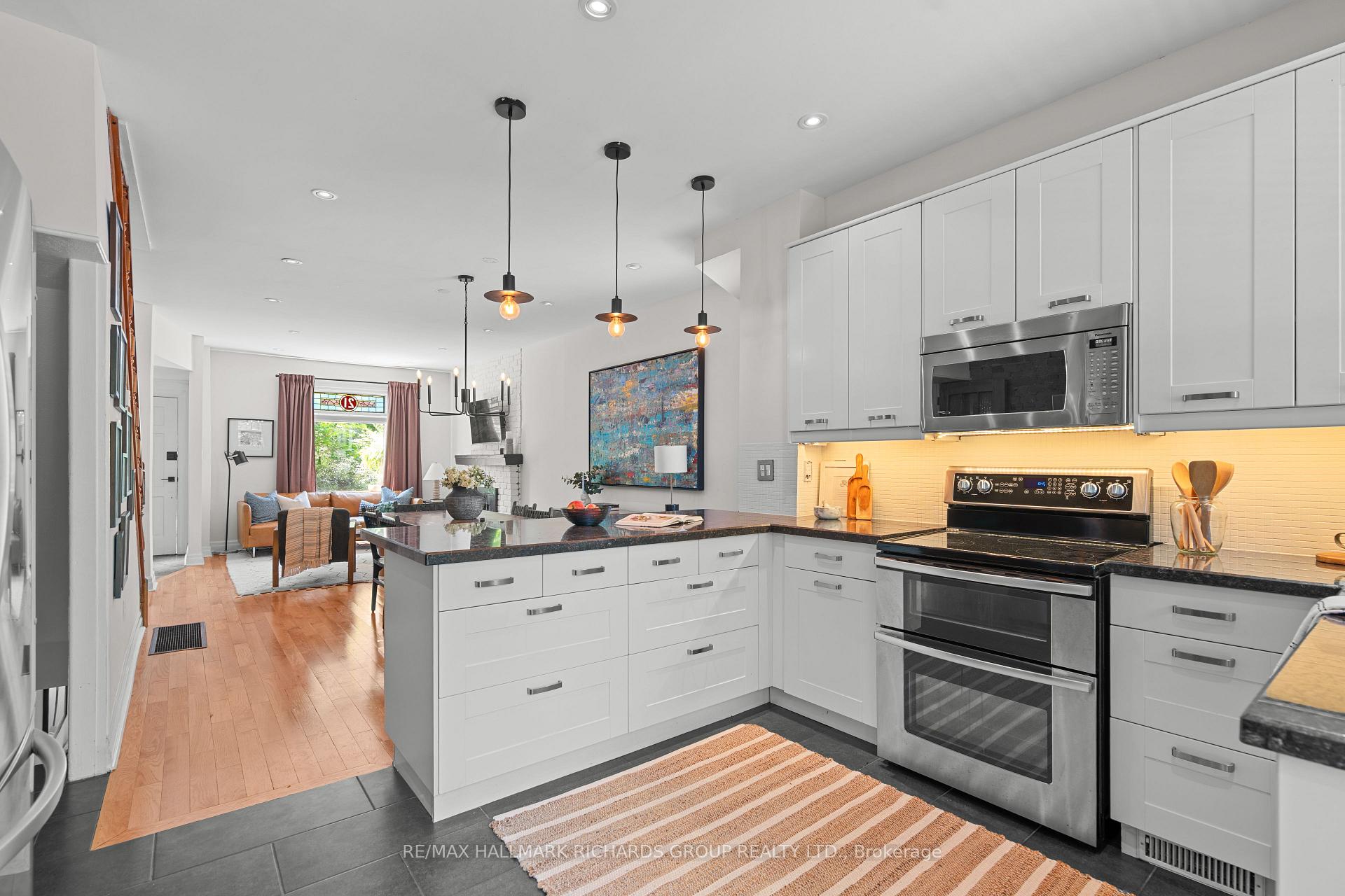 Photo 8 of 21 Bertmount Avenue, Toronto, South Riverdale — HOMEH