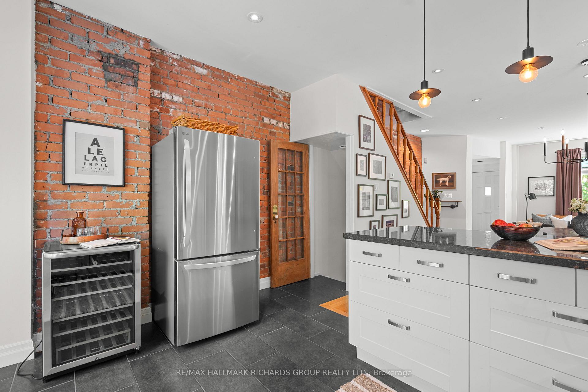 Photo 9 of 21 Bertmount Avenue, Toronto, South Riverdale — HOMEH