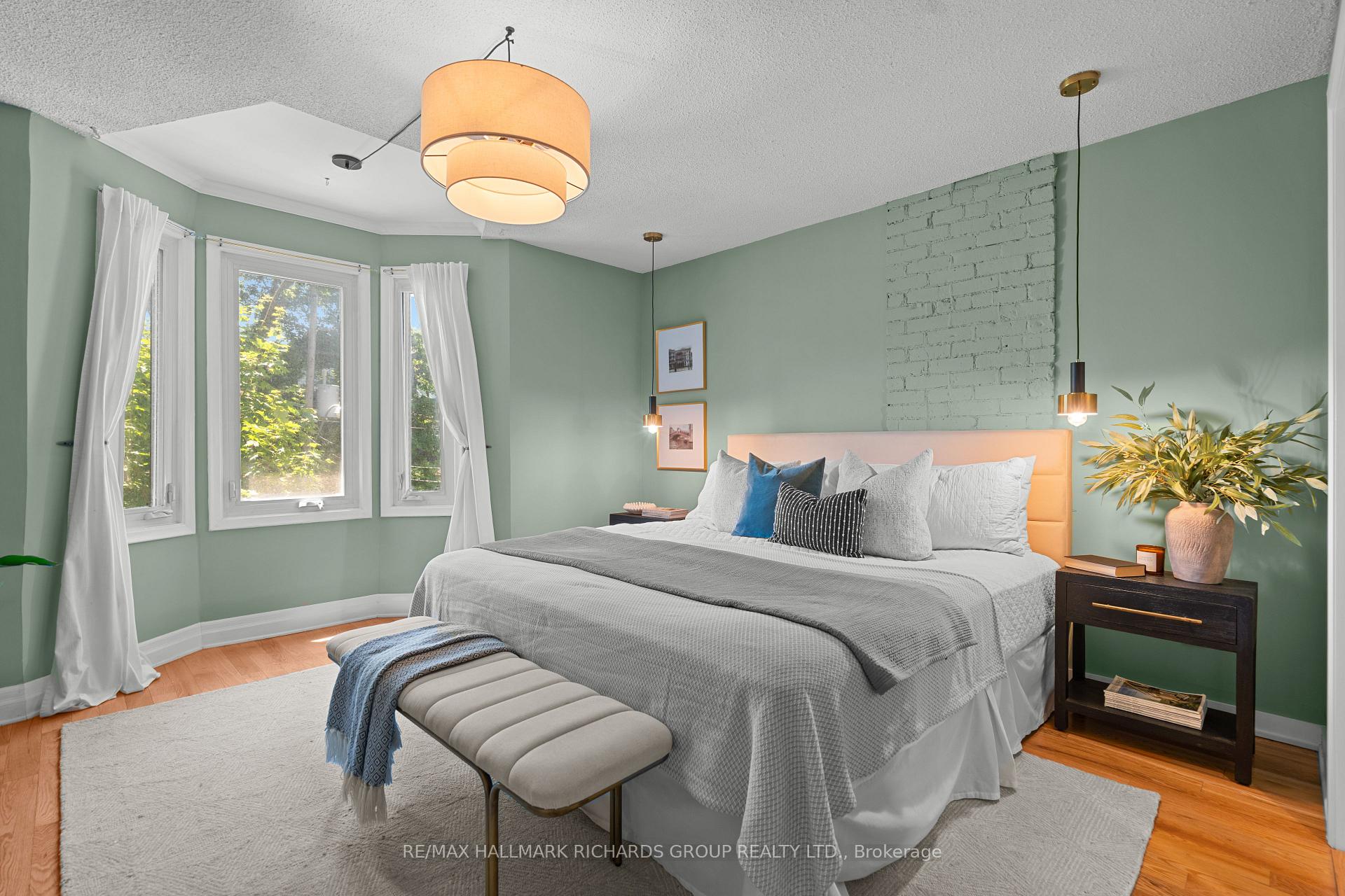 Photo 13 of 21 Bertmount Avenue, Toronto, South Riverdale — HOMEH