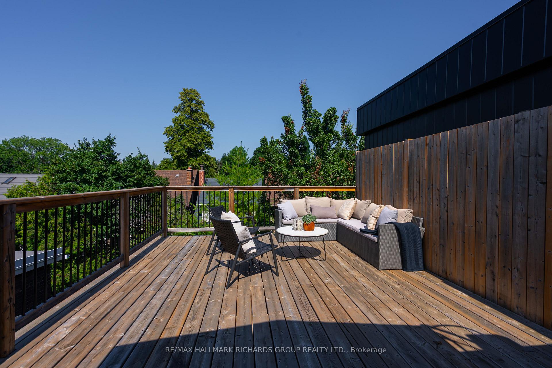 Photo 16 of 21 Bertmount Avenue, Toronto, South Riverdale — HOMEH