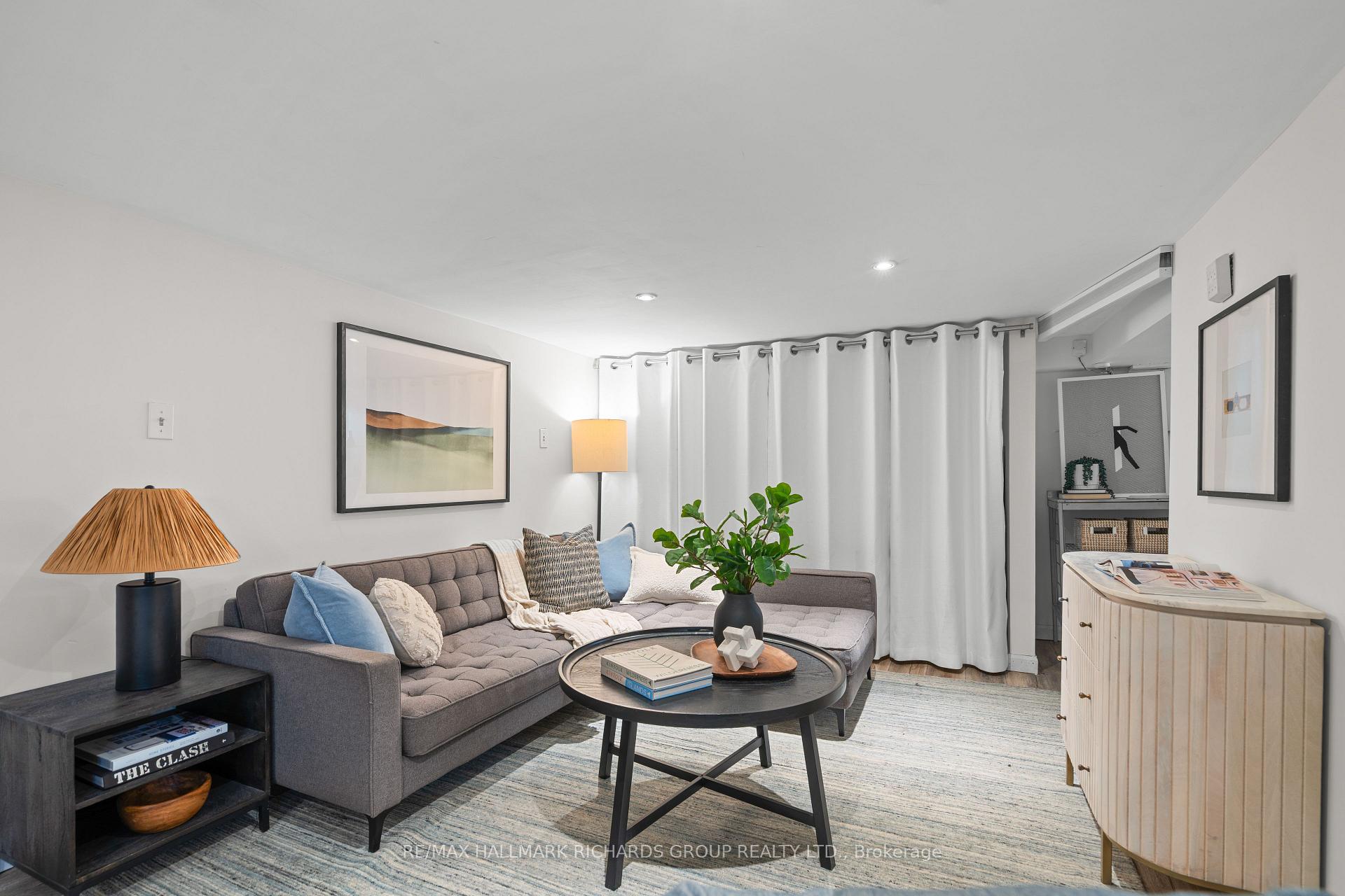 Photo 17 of 21 Bertmount Avenue, Toronto, South Riverdale — HOMEH