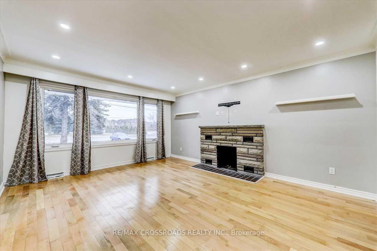 Photo 30 of 4700 Baldwin Street S, Whitby, Taunton North — HOMEH