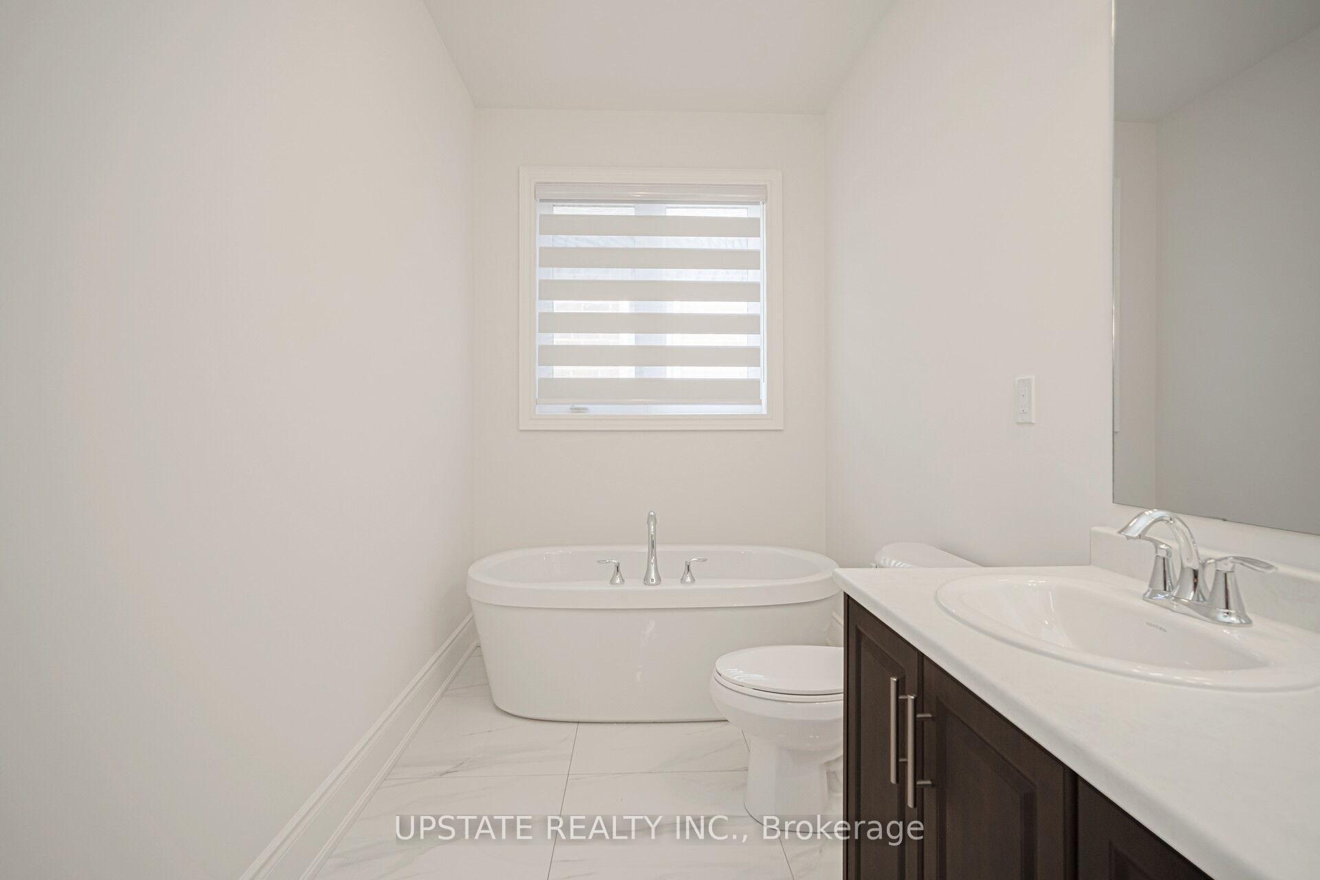 Photo 32 of 42 James Walker Avenue, Caledon, Caledon East — HOMEH