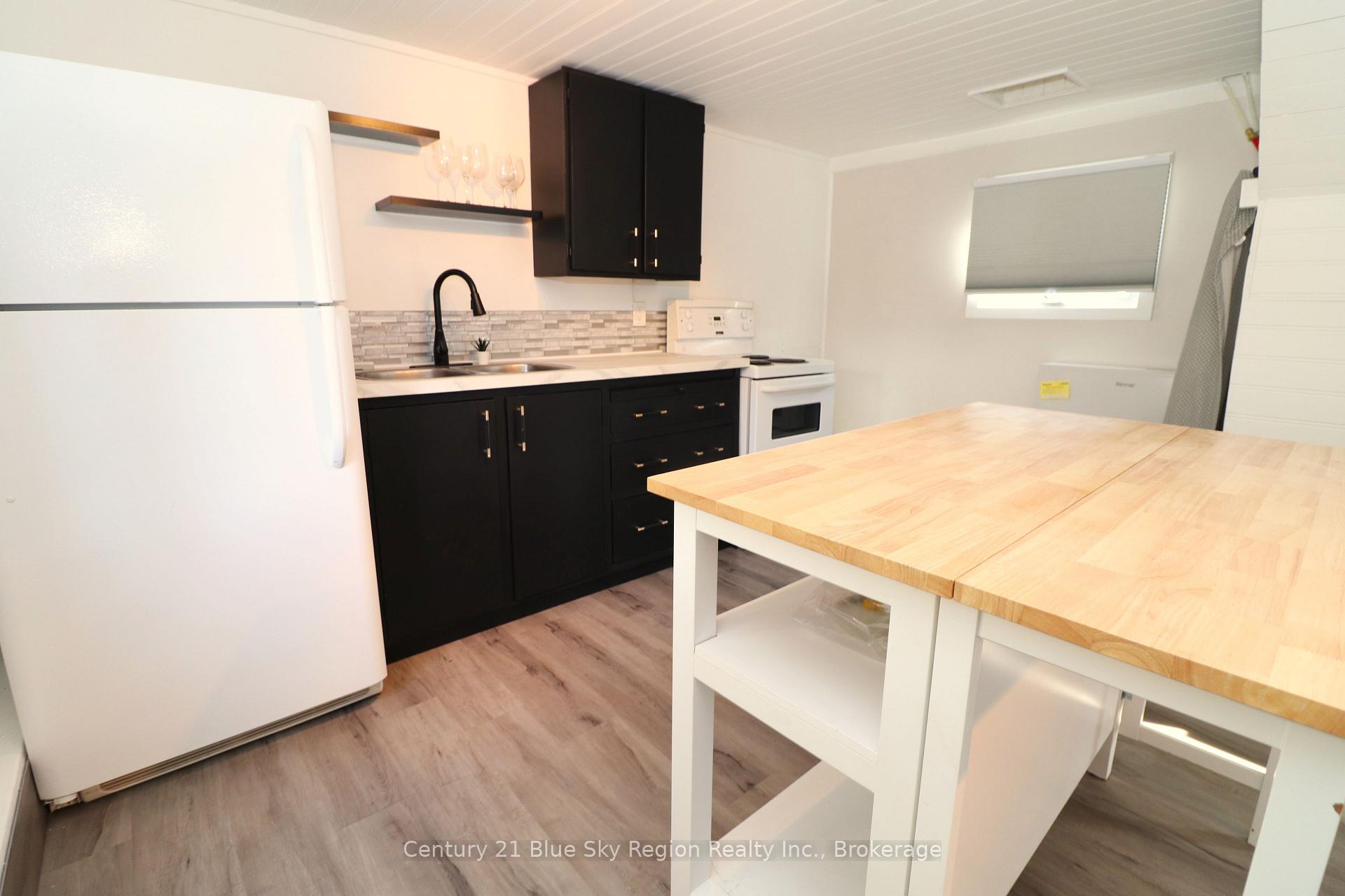 Photo 36 of 188 Lee Avenue, North Bay, Ferris — HOMEH