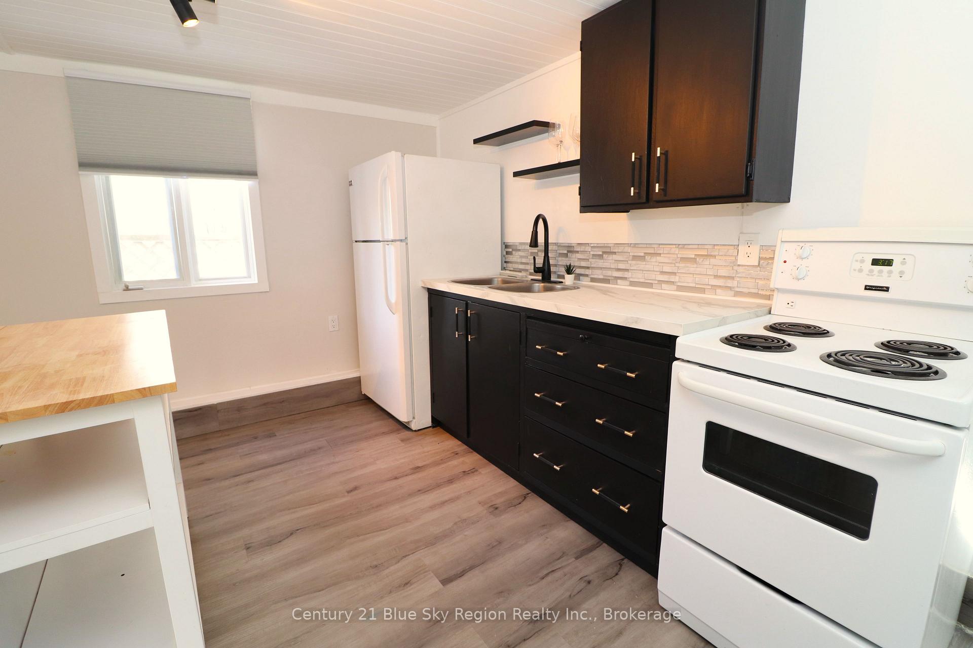 Photo 37 of 188 Lee Avenue, North Bay, Ferris — HOMEH