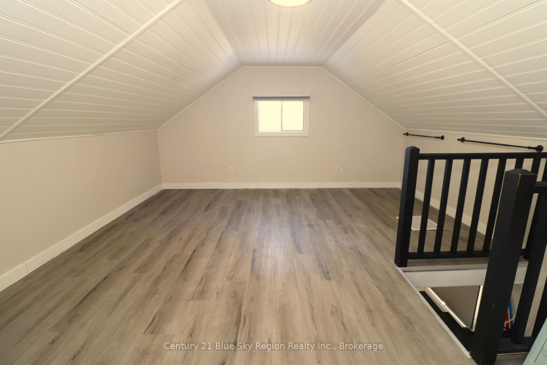Photo 40 of 188 Lee Avenue, North Bay, Ferris — HOMEH