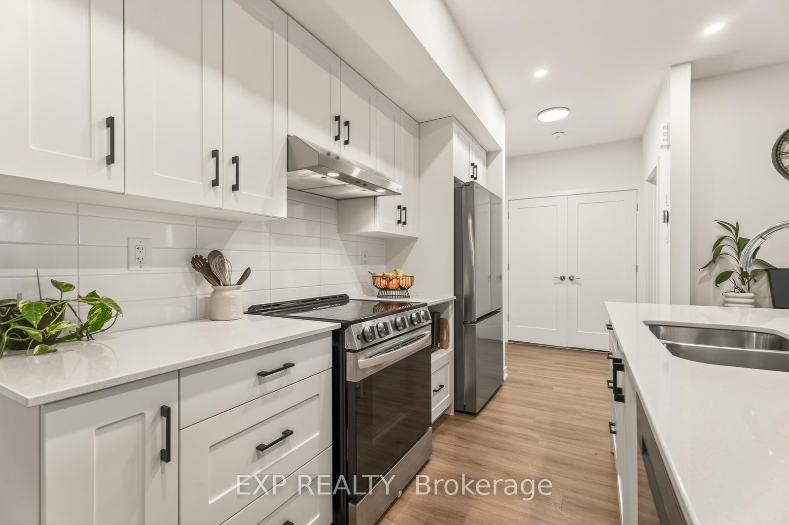 Photo 5 of Unit D, 810 Roger Griffiths Avenue, Ottawa, Kanata - Katimavik — HOMEH