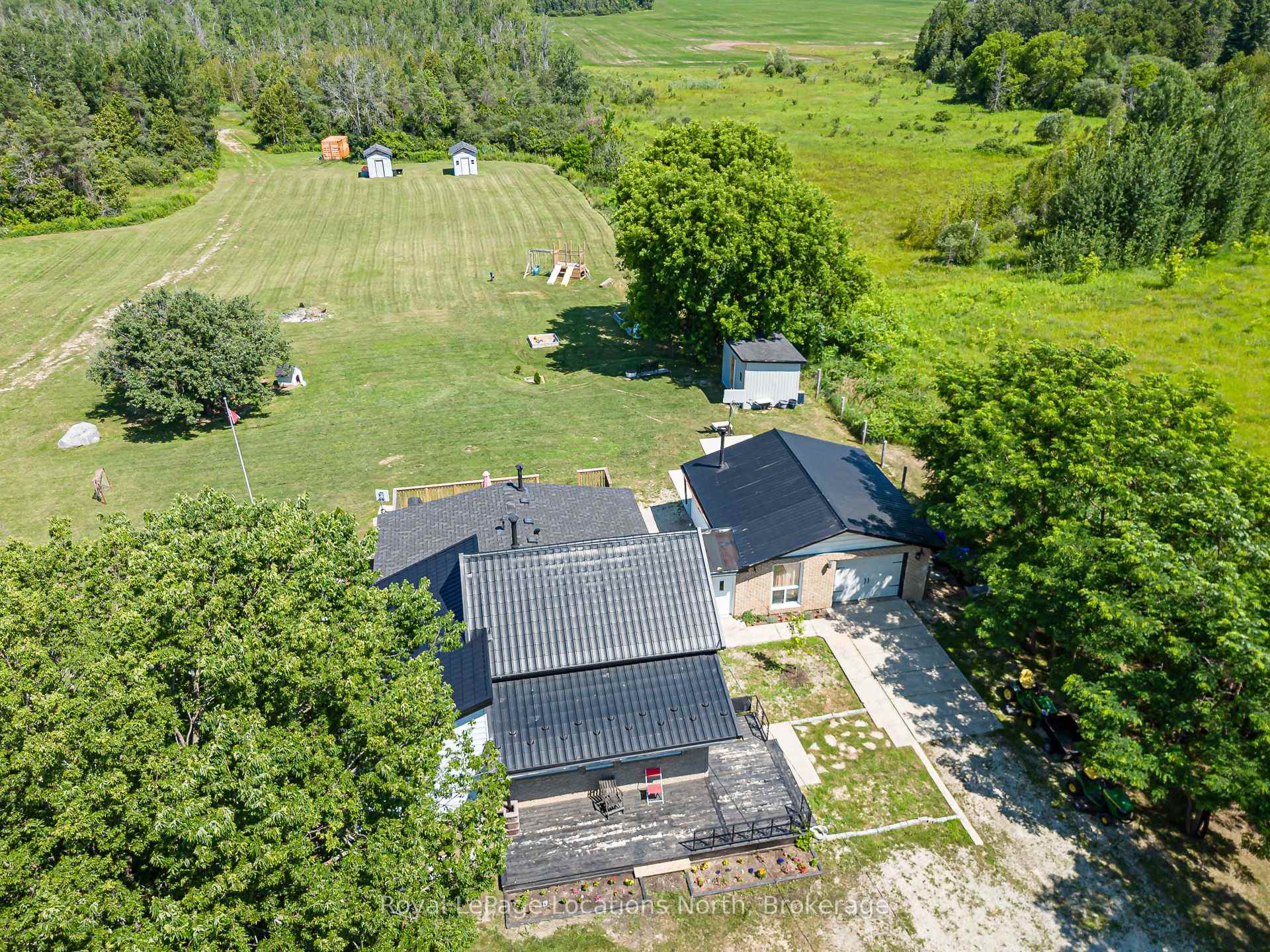 Photo 29 of 4080 12 Concession, Clearview, Rural Clearview — HOMEH