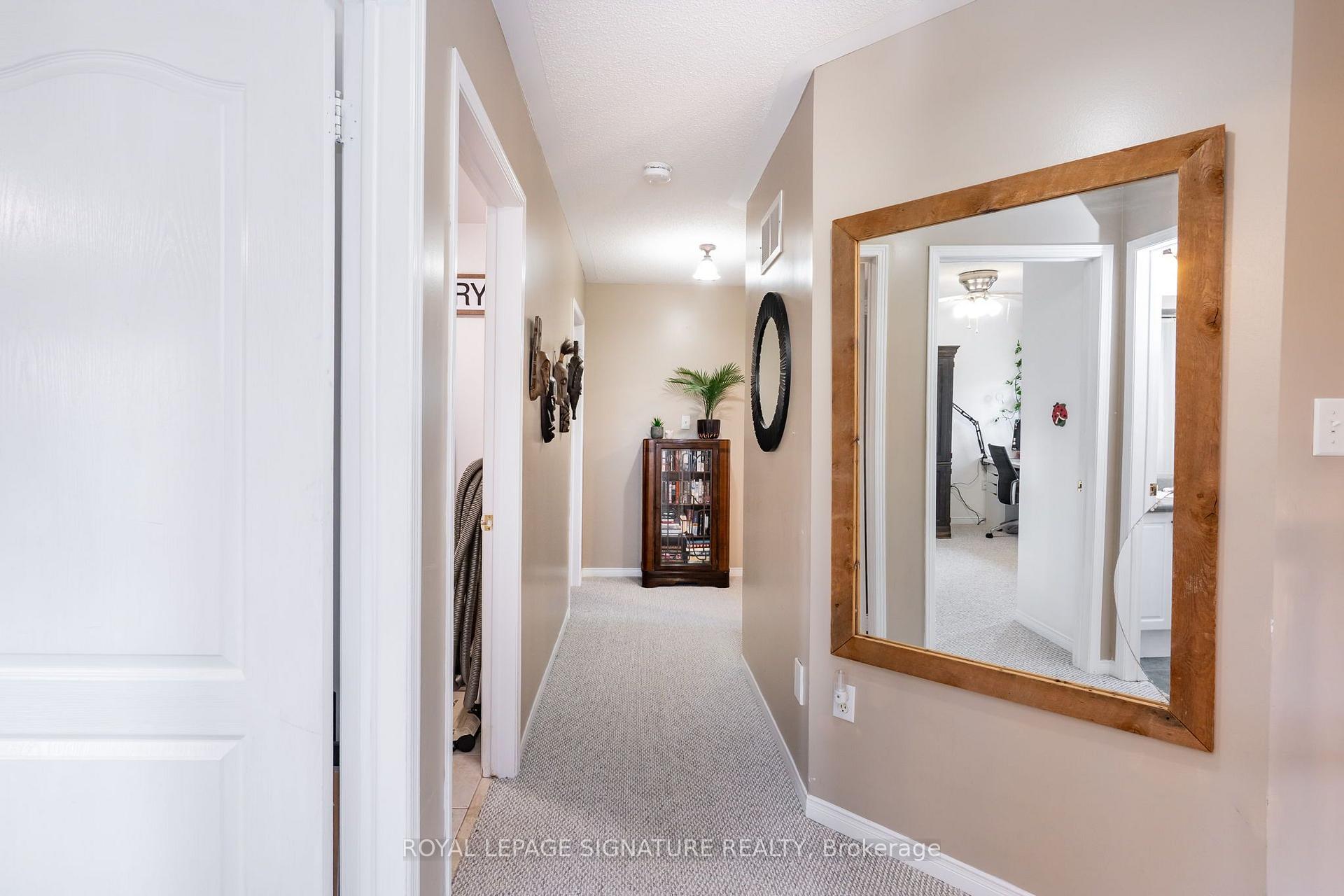 Photo 23 of 348 Edenbrook Hill Drive, Brampton, Fletcher's Meadow — HOMEH