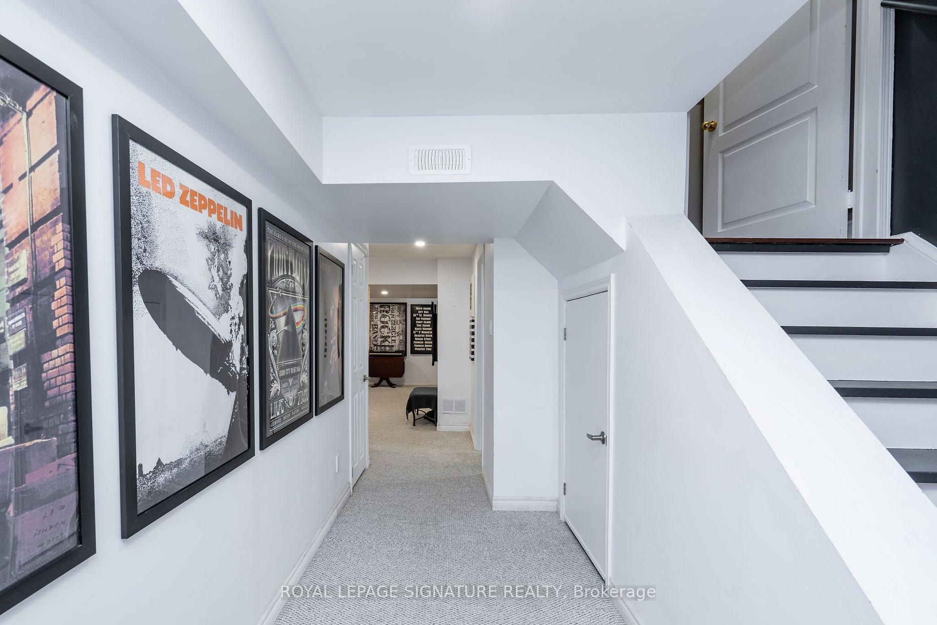 Photo 33 of 348 Edenbrook Hill Drive, Brampton, Fletcher's Meadow — HOMEH