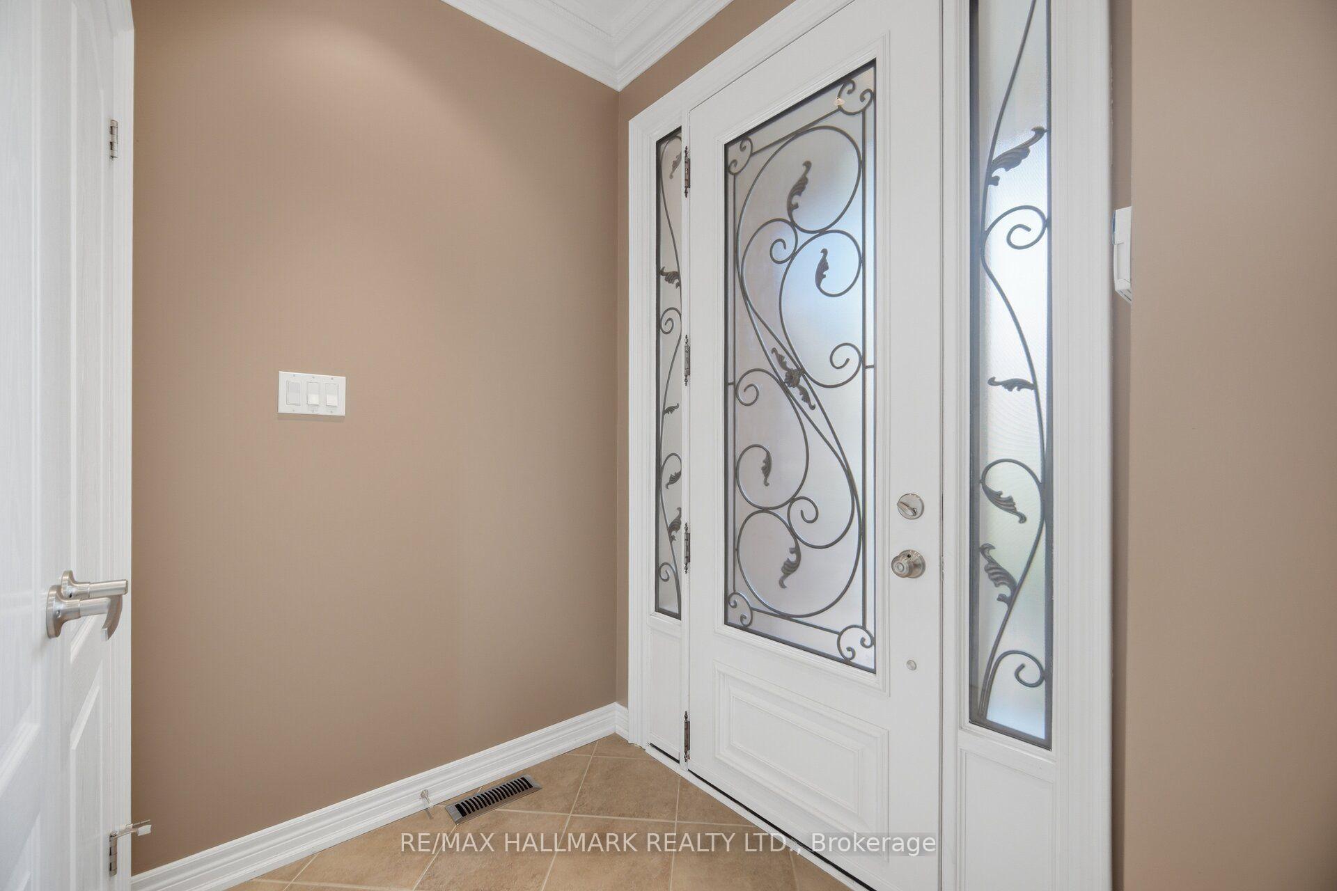 Photo 5 of 116 Beare Trail, Newmarket, Woodland Hill — HOMEH