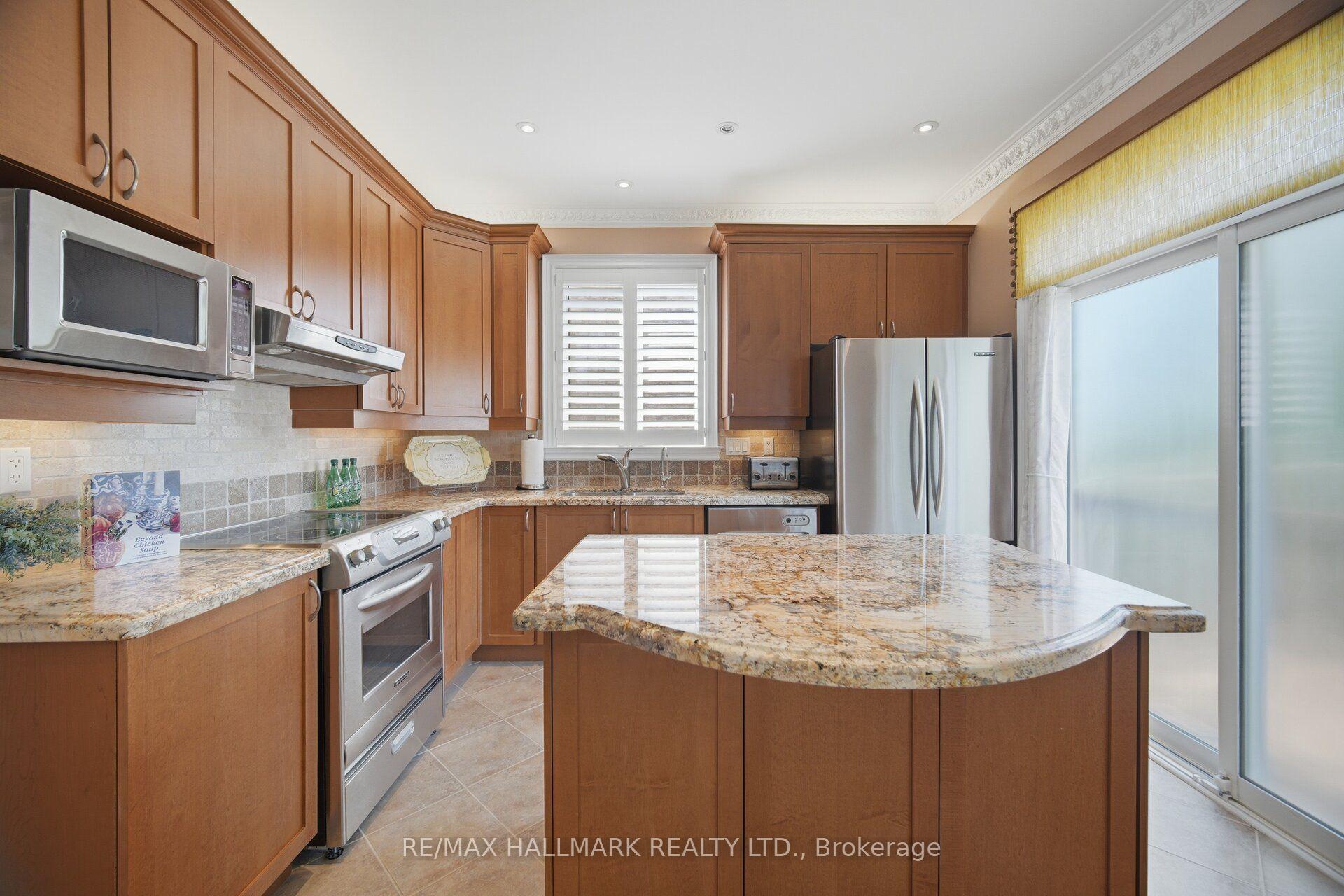 Photo 13 of 116 Beare Trail, Newmarket, Woodland Hill — HOMEH
