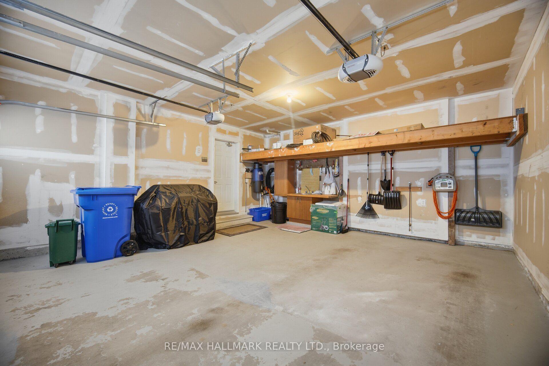 Photo 41 of 116 Beare Trail, Newmarket, Woodland Hill — HOMEH