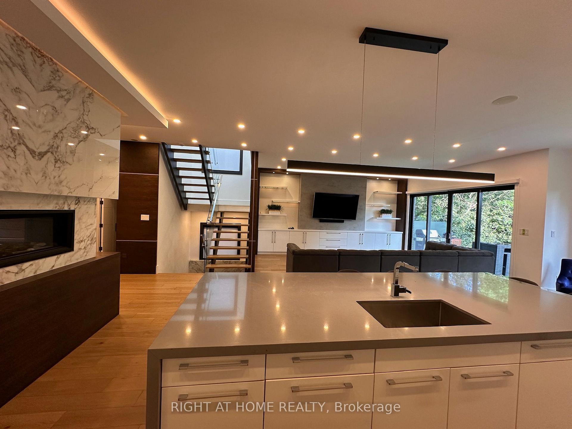Photo 12 of 75 Dunblaine Avenue, Toronto, Bedford Park-Nortown — HOMEH
