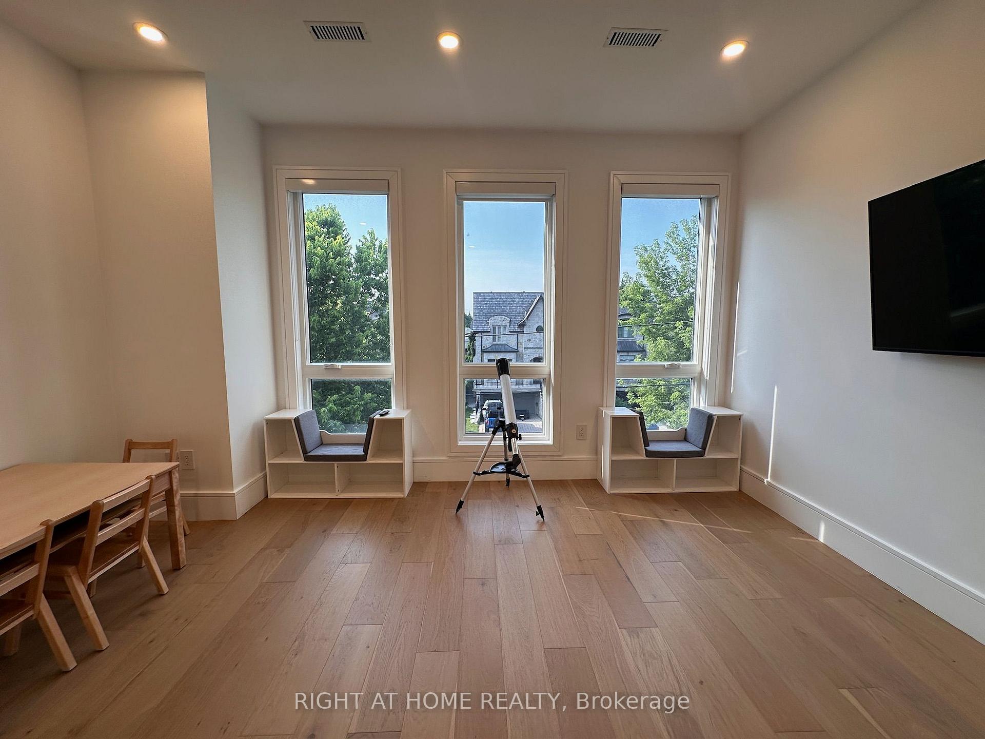 Photo 21 of 75 Dunblaine Avenue, Toronto, Bedford Park-Nortown — HOMEH