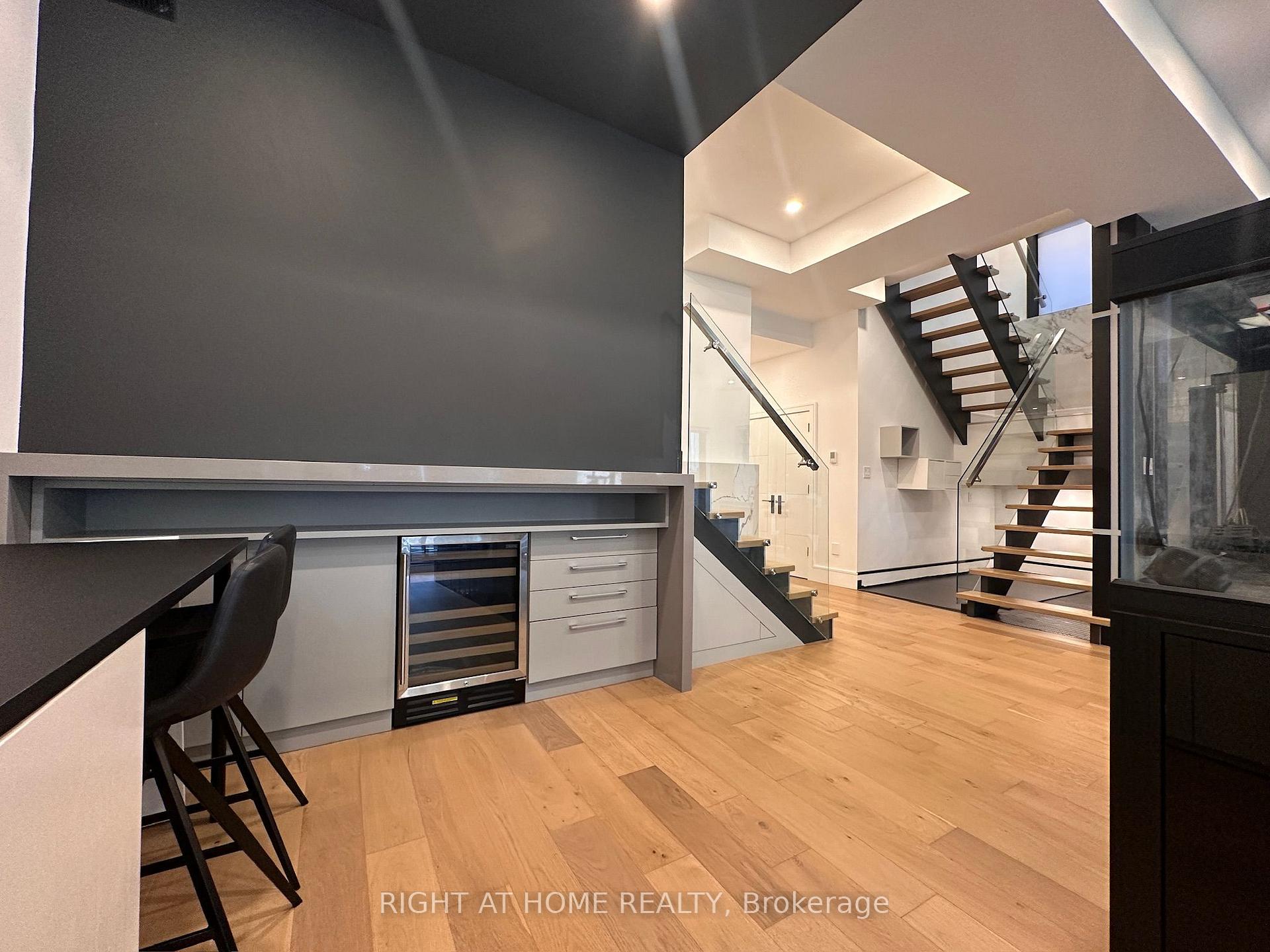 Photo 32 of 75 Dunblaine Avenue, Toronto, Bedford Park-Nortown — HOMEH