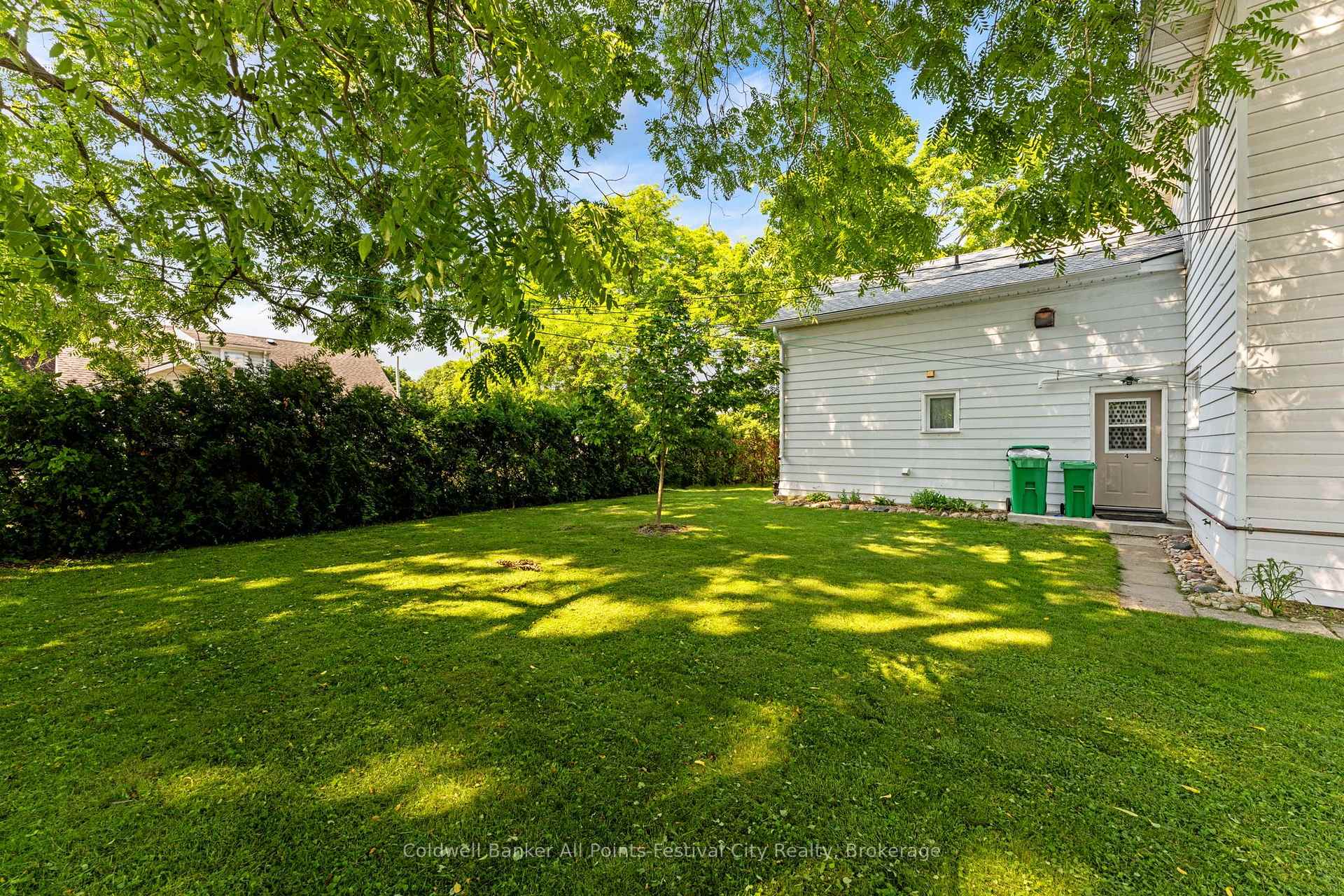 Photo 6 of 47 Elgin Avenue W, Goderich, Goderich (Town) — HOMEH
