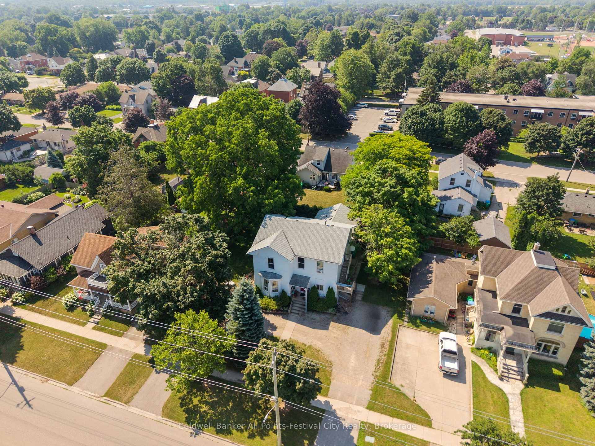 Photo 27 of 47 Elgin Avenue W, Goderich, Goderich (Town) — HOMEH