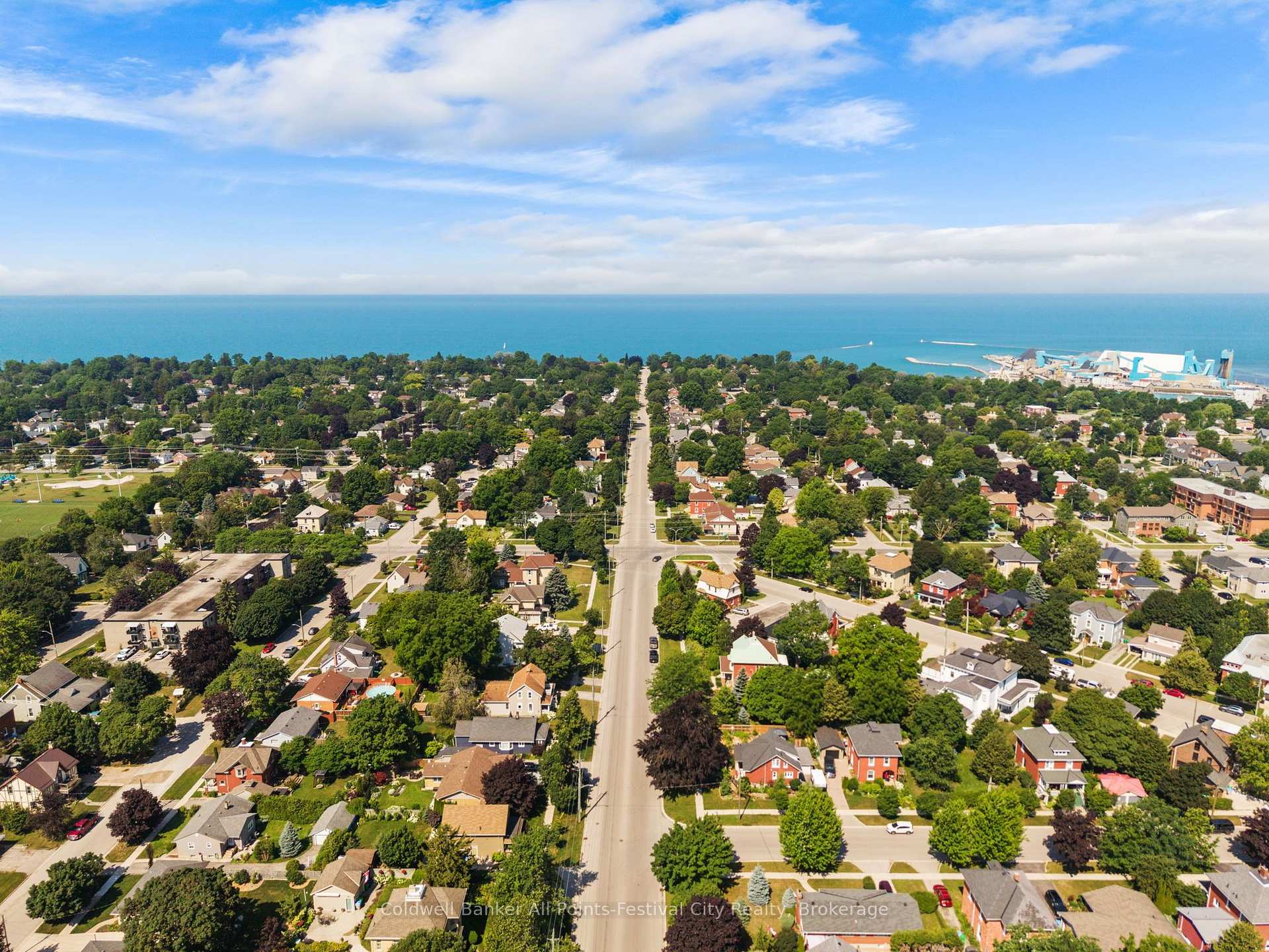Photo 37 of 47 Elgin Avenue W, Goderich, Goderich (Town) — HOMEH