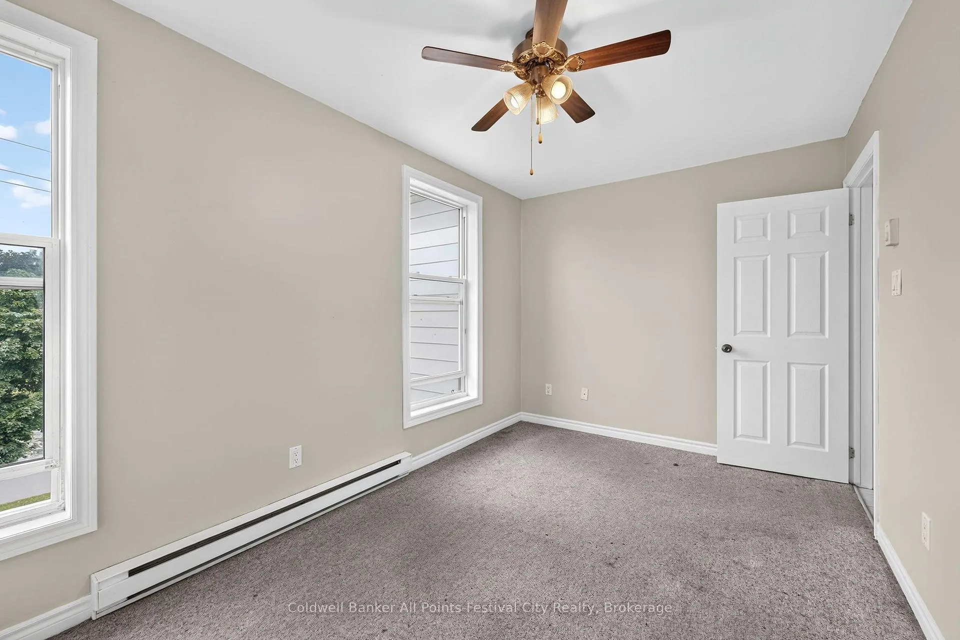 Photo 14 of 47 Elgin Avenue W, Goderich, Goderich (Town) — HOMEH