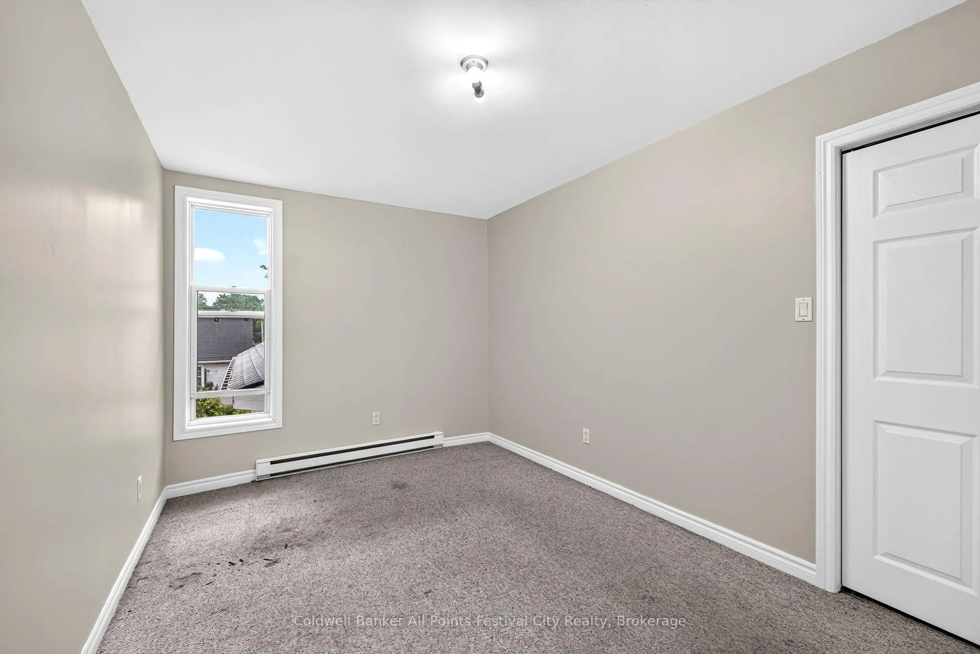Photo 17 of 47 Elgin Avenue W, Goderich, Goderich (Town) — HOMEH