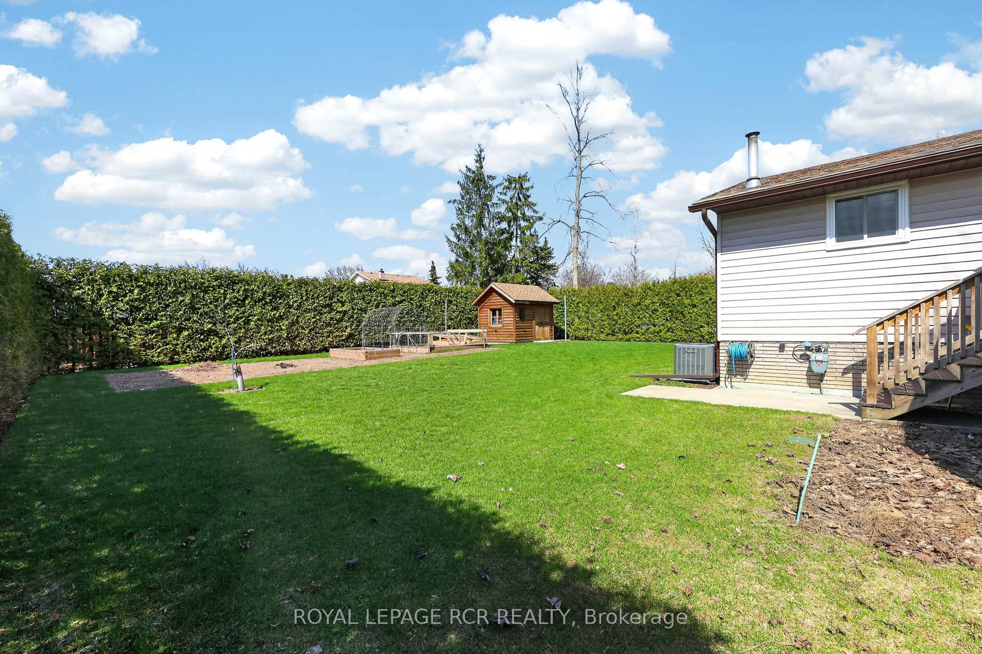 Photo 34 of 190 Parkview Road, Georgina, Keswick North — HOMEH