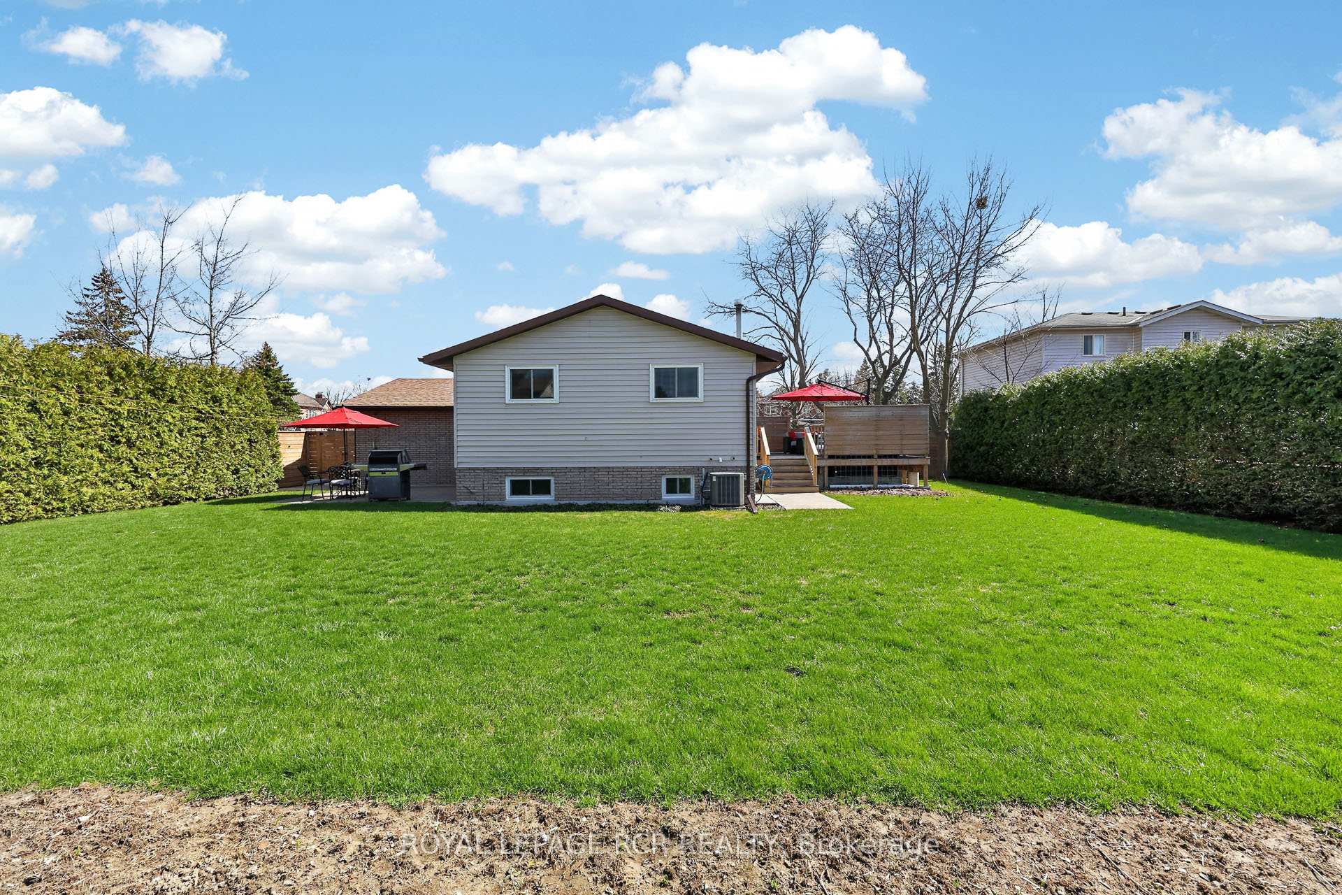 Photo 36 of 190 Parkview Road, Georgina, Keswick North — HOMEH