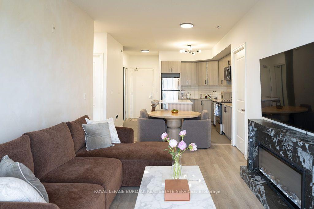 Photo 9 of Unit 610, 560 North Service Road, Grimsby, Grimsby Beach — HOMEH