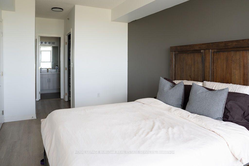 Photo 12 of Unit 610, 560 North Service Road, Grimsby, Grimsby Beach — HOMEH