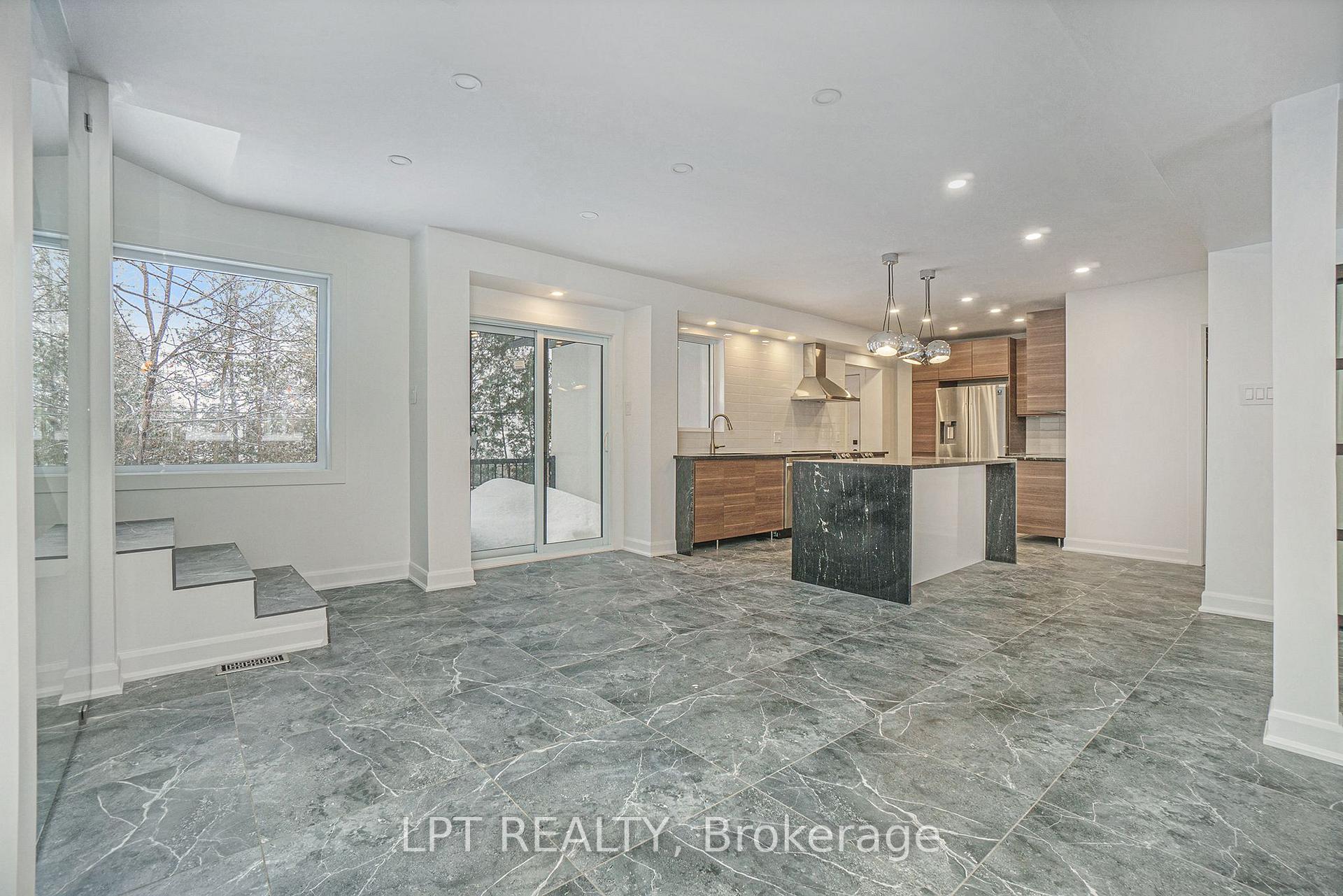 Photo 6 of 2112 Alta Vista Drive, Ottawa, Applewood Acres — HOMEH