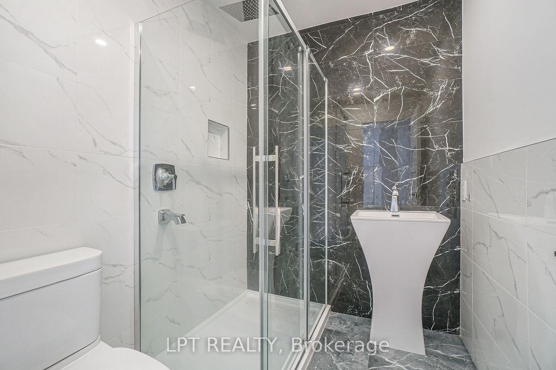Photo 12 of 2112 Alta Vista Drive, Ottawa, Applewood Acres — HOMEH