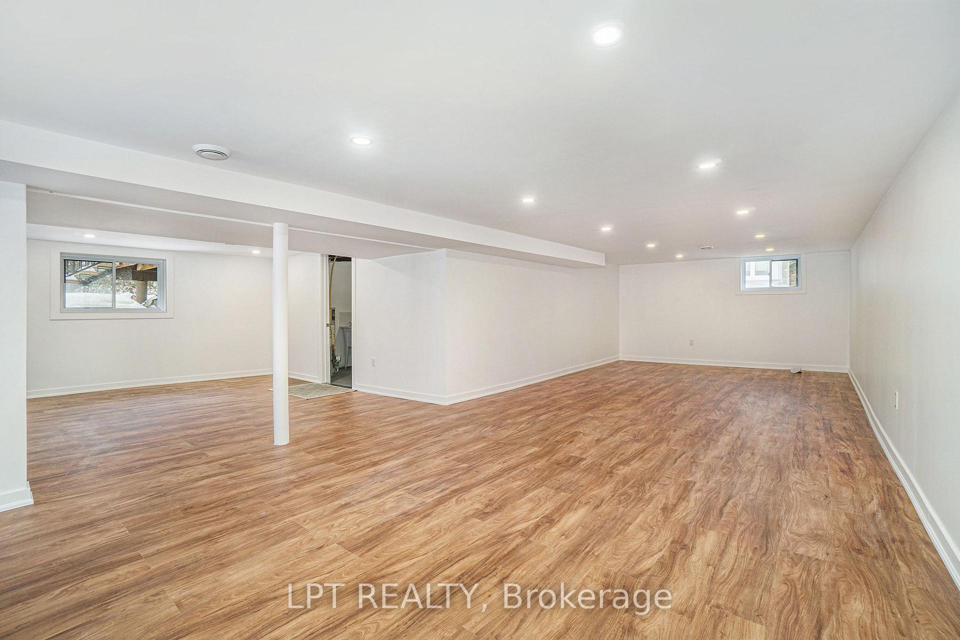 Photo 25 of 2112 Alta Vista Drive, Ottawa, Applewood Acres — HOMEH