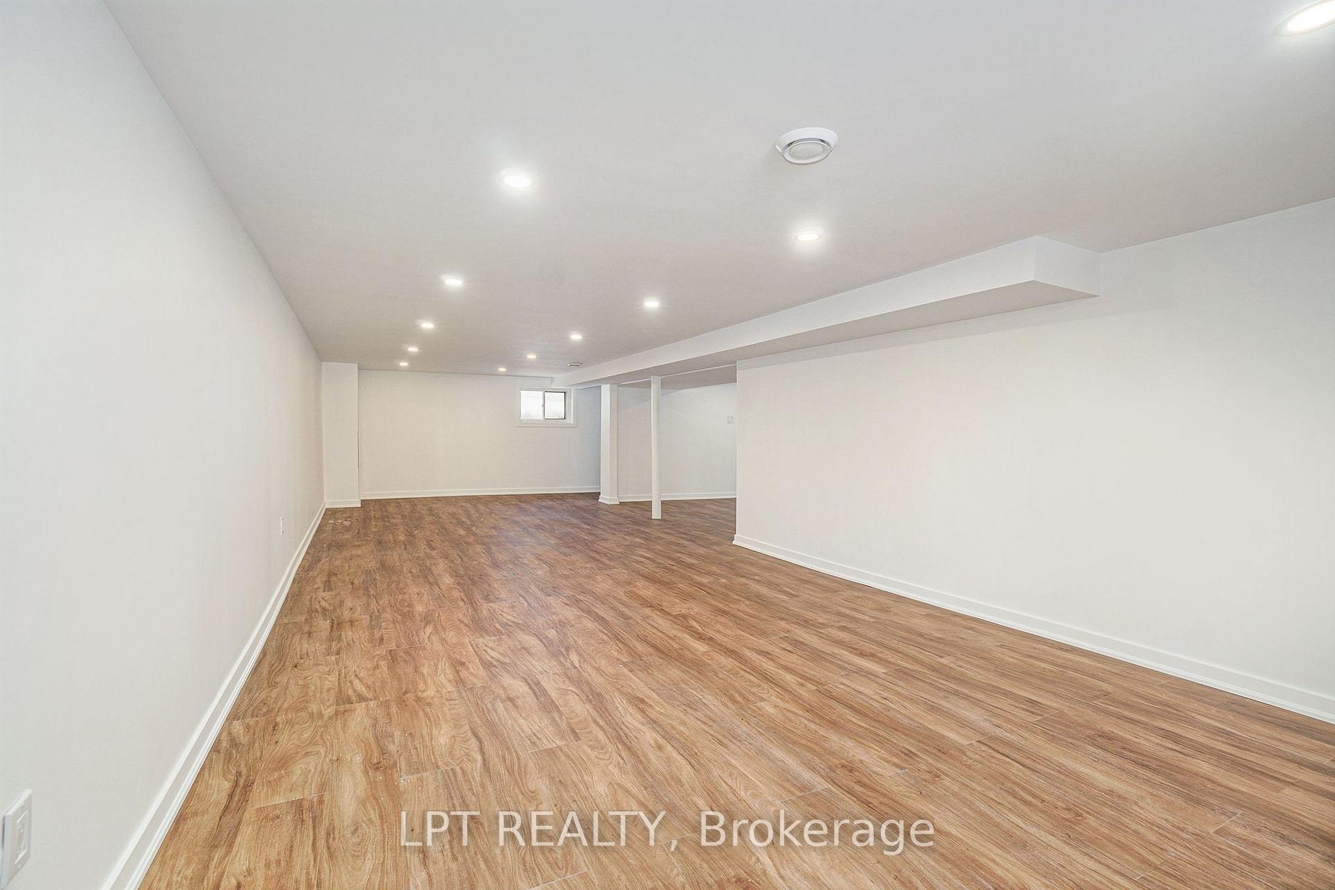 Photo 26 of 2112 Alta Vista Drive, Ottawa, Applewood Acres — HOMEH