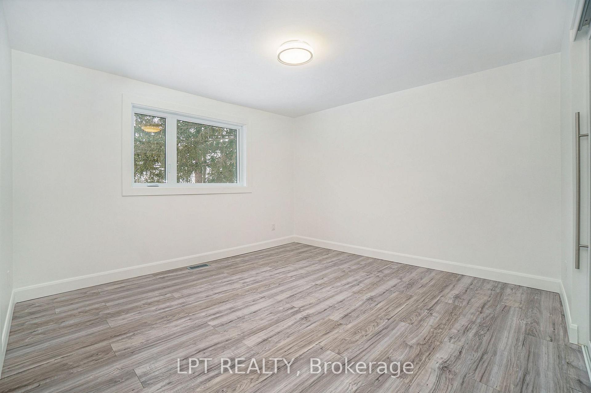 Photo 16 of 2112 Alta Vista Drive, Ottawa, Applewood Acres — HOMEH