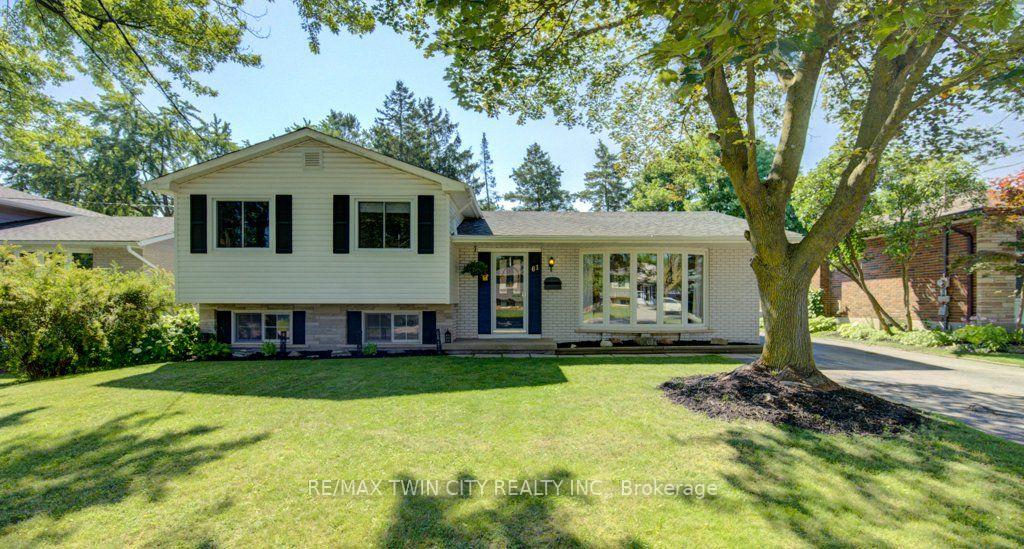 Photo 1 of 61 Windsor Street, Guelph, Riverside Park — HOMEH